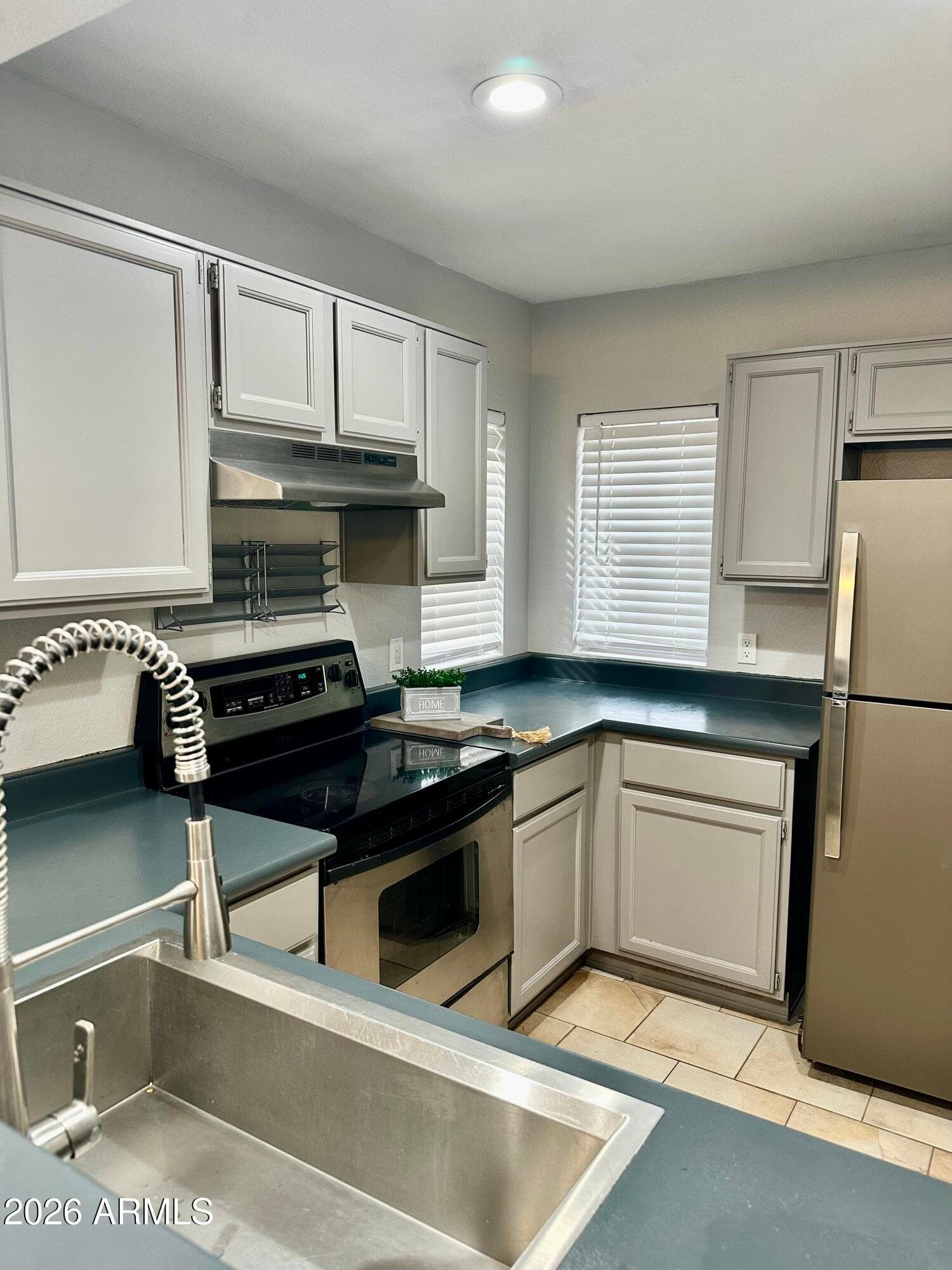 1120 N VAL VISTA Drive 28, Gilbert, AZ 85234 — photo 16 of 34