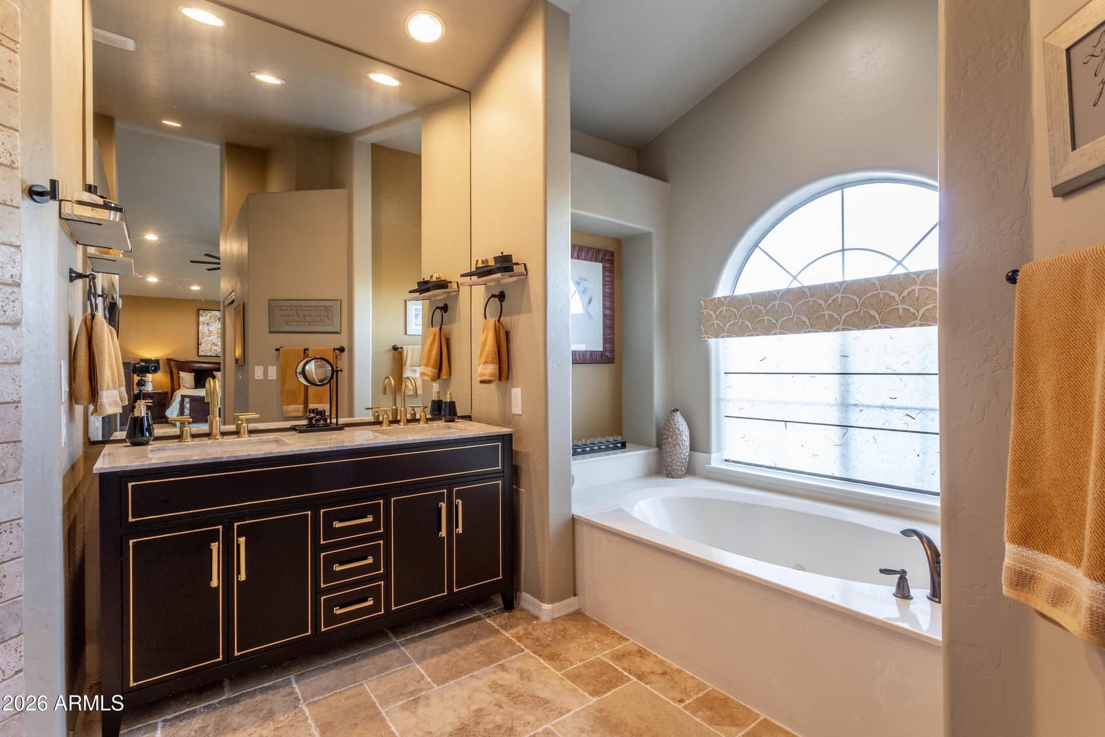 4727 E RANCHO CALIENTE Drive, Cave Creek, AZ 85331 — photo 42 of 76