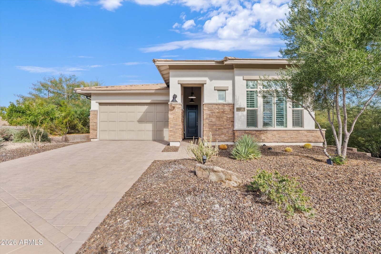 11996 W CREOSOTE Drive, Peoria, AZ 85383 — photo 1 of 39