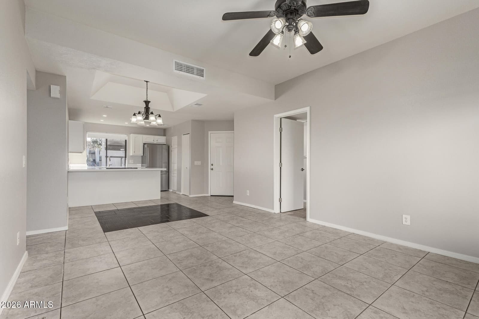 11666 N 28TH Drive 120, Phoenix, AZ 85029 — photo 5 of 22