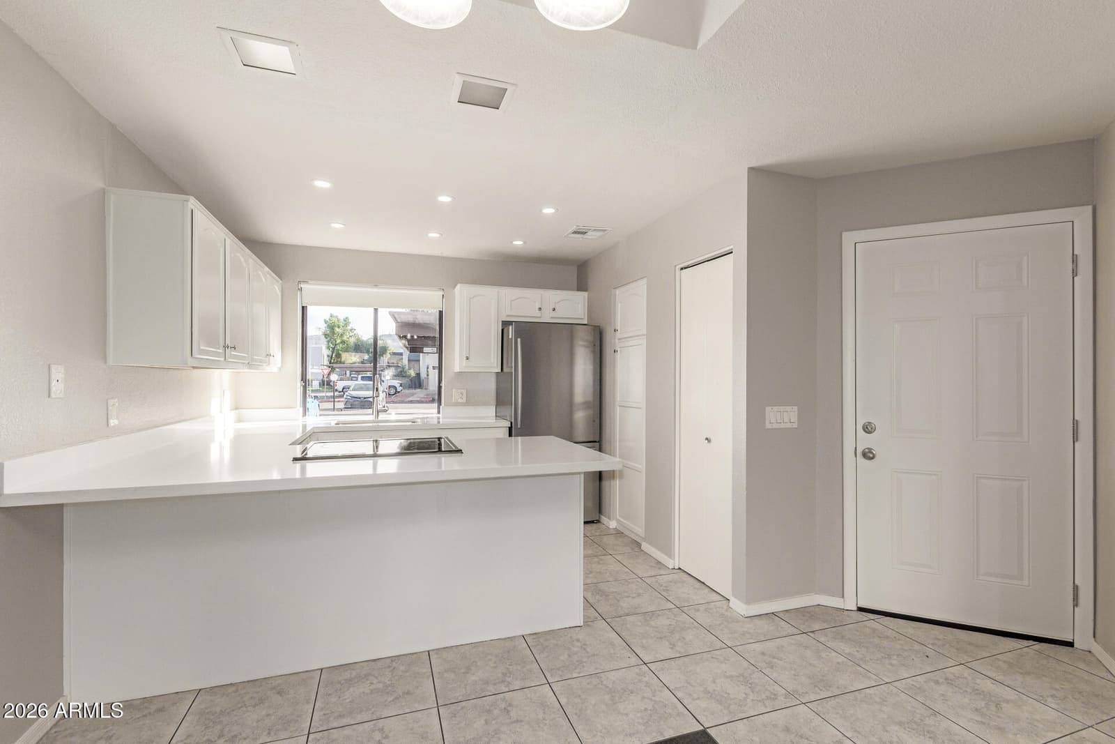 11666 N 28TH Drive 120, Phoenix, AZ 85029 — photo 4 of 22