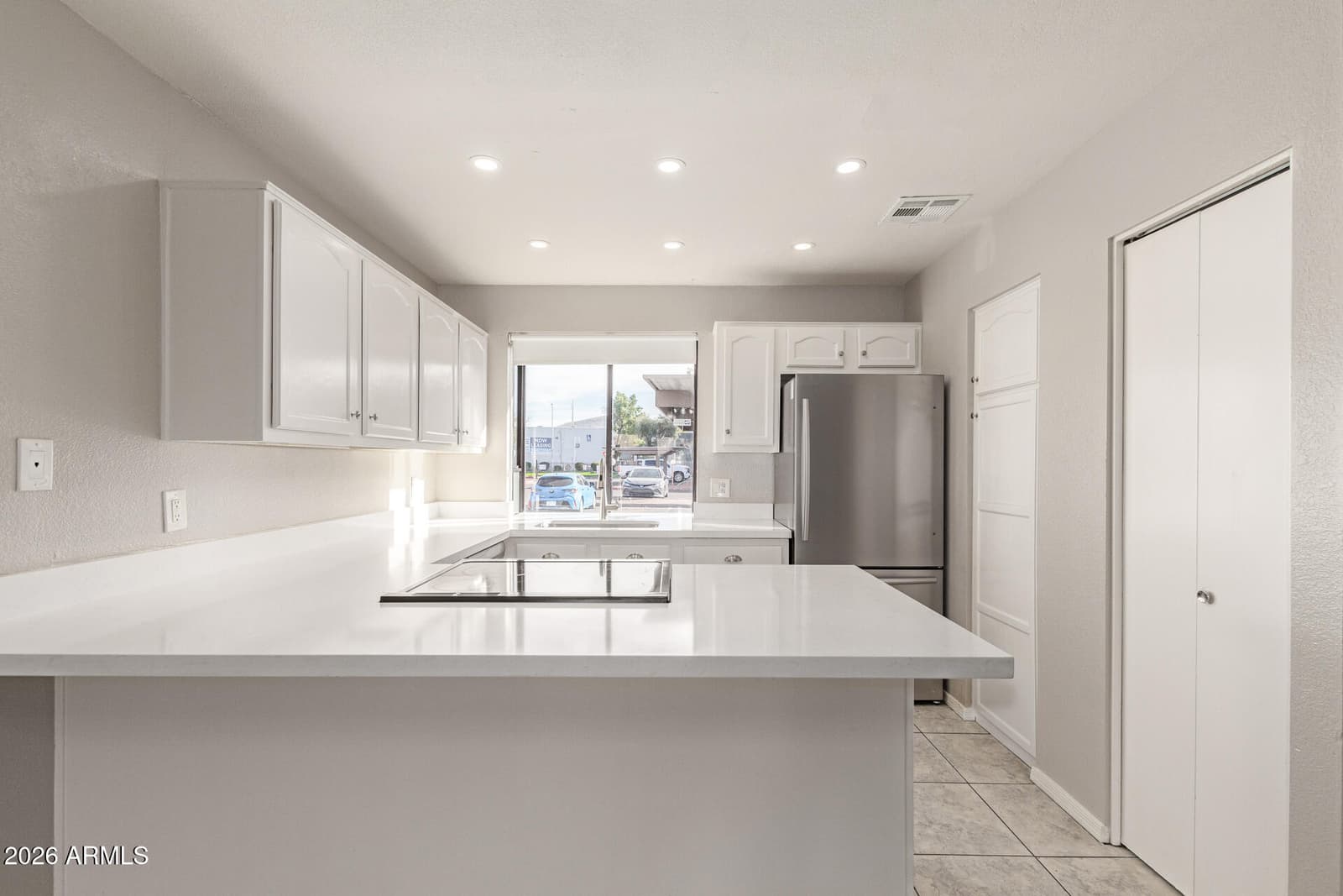 11666 N 28TH Drive 120, Phoenix, AZ 85029 — photo 2 of 22