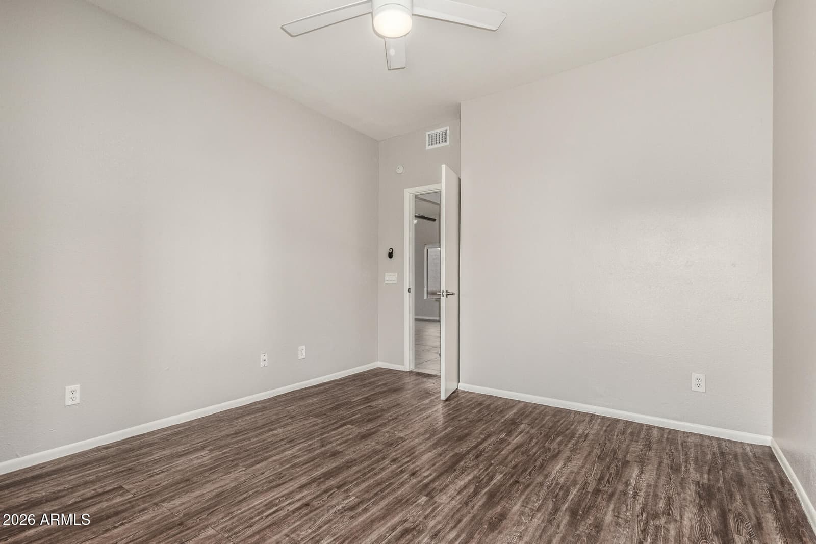 11666 N 28TH Drive 120, Phoenix, AZ 85029 — photo 15 of 22