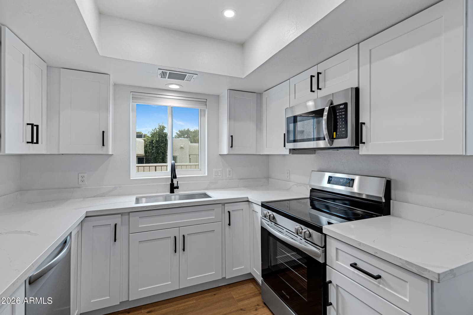7129 E BROADWAY Road 66, Mesa, AZ 85208 — photo 5 of 31