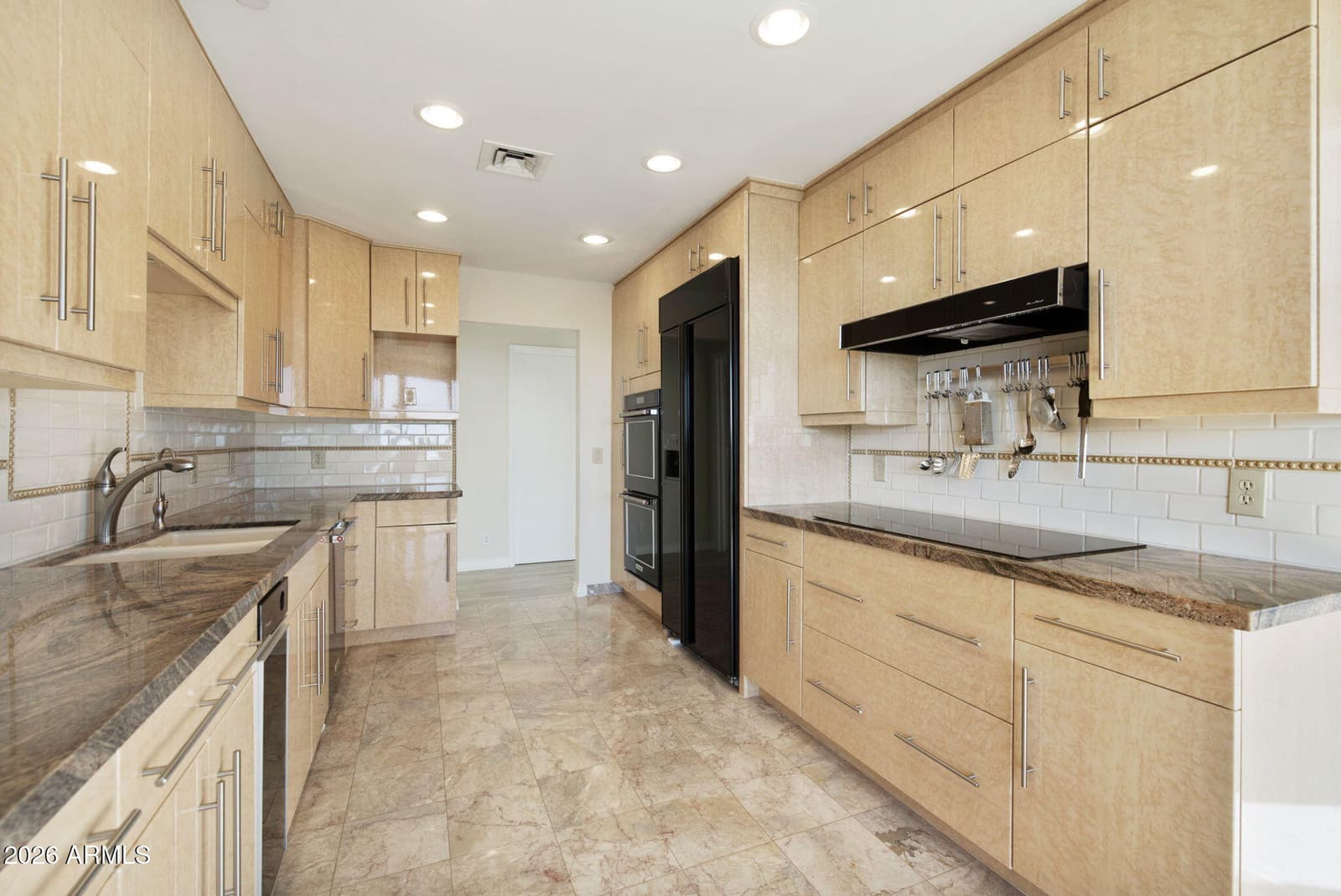 1040 E OSBORN Road 601, Phoenix, AZ 85014 — photo 30 of 54