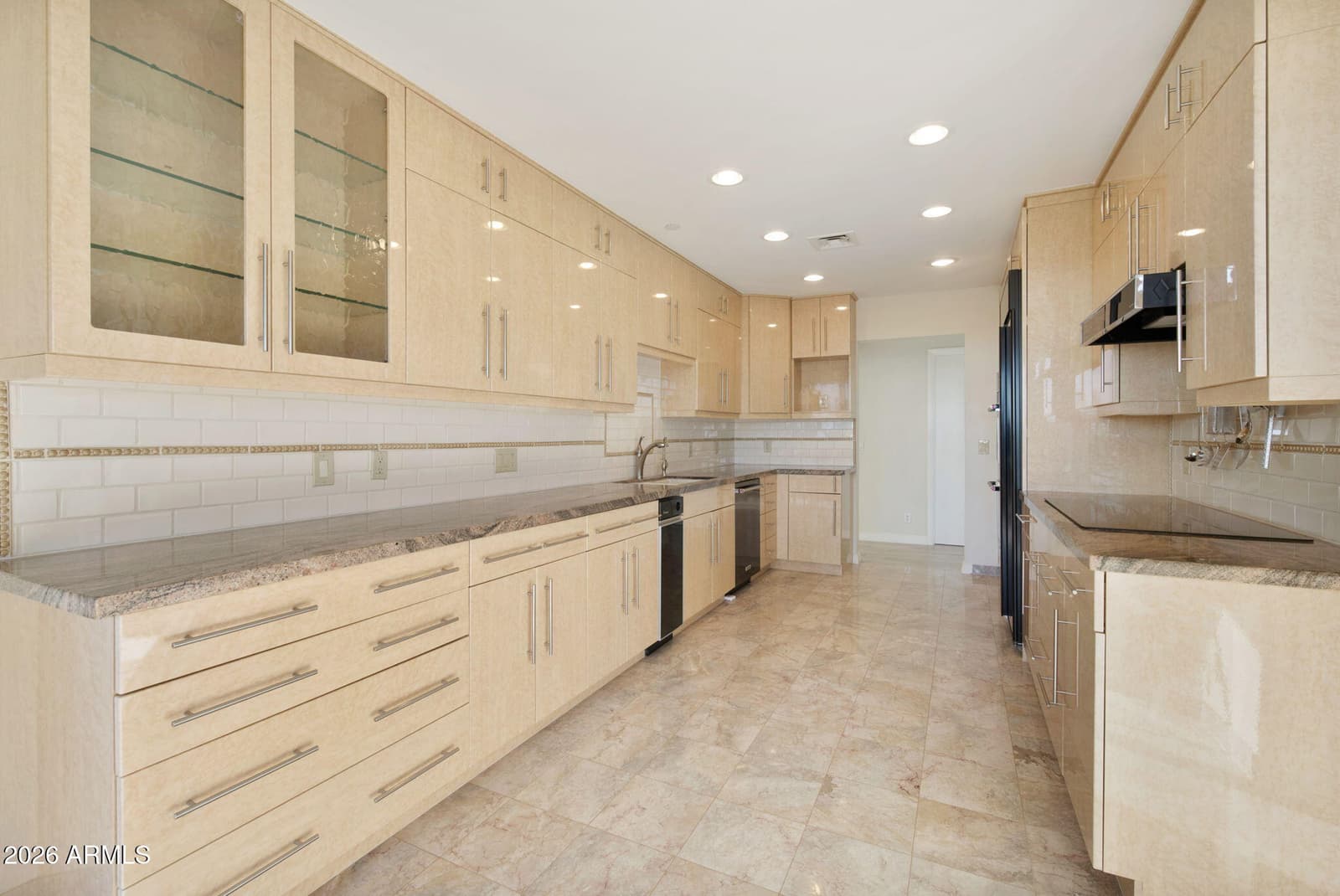 1040 E OSBORN Road 601, Phoenix, AZ 85014 — photo 31 of 54