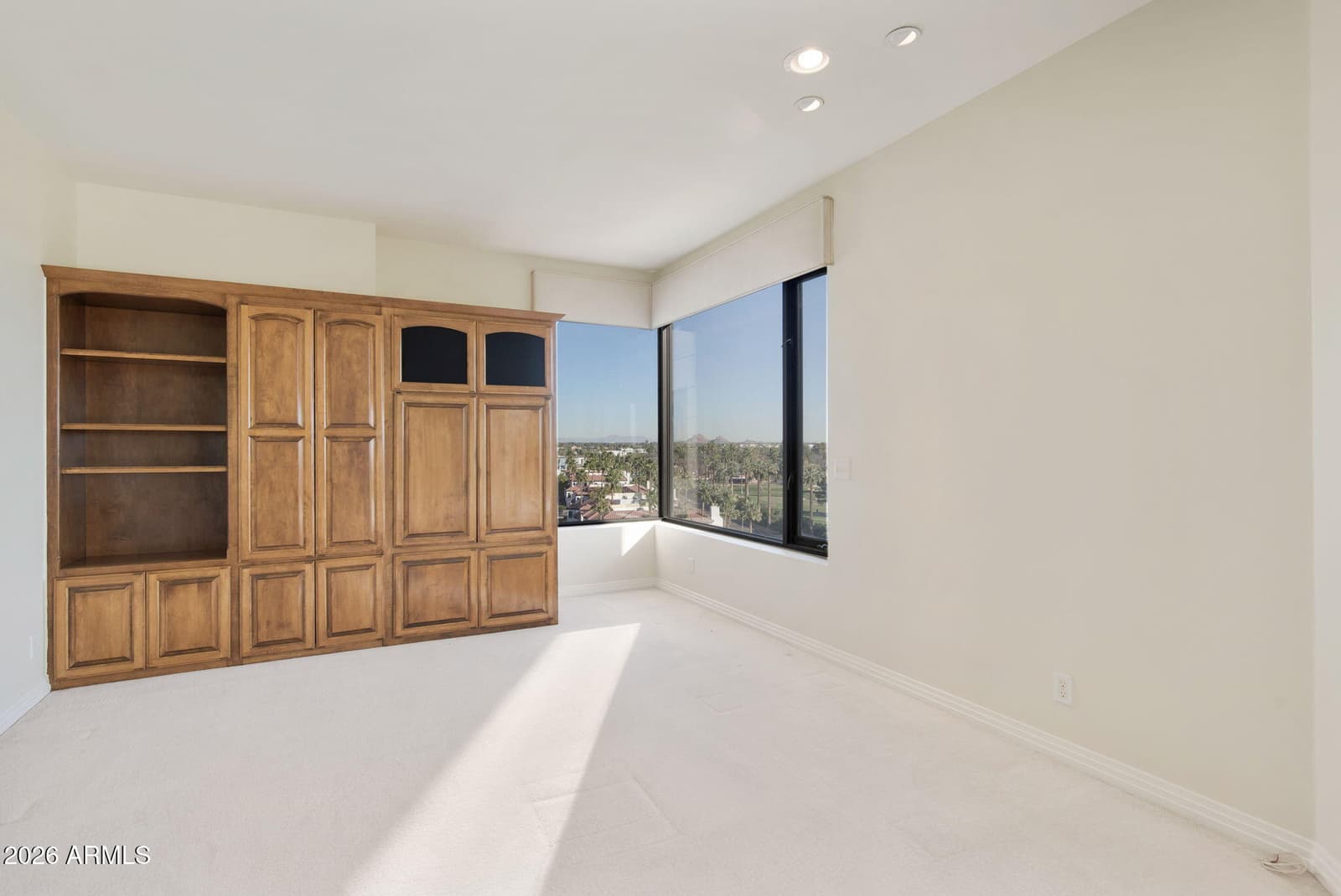 1040 E OSBORN Road 601, Phoenix, AZ 85014 — photo 40 of 54