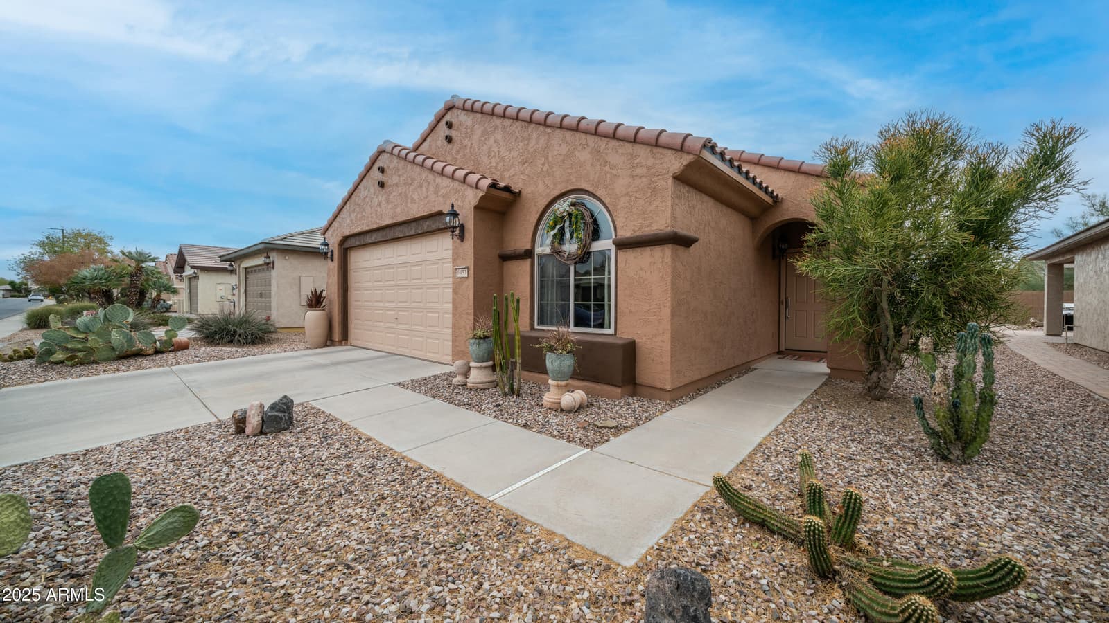 6453 W HERITAGE Way, Florence, AZ 85132 — photo 9 of 45