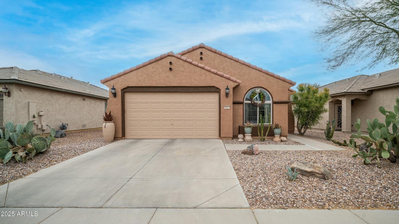 6453 W HERITAGE Way, Florence, AZ 85132 — photo 2 of 45