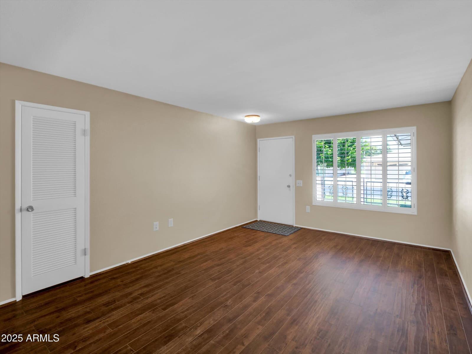 10825 W CARON Drive, Sun City, AZ 85351 — photo 7 of 35