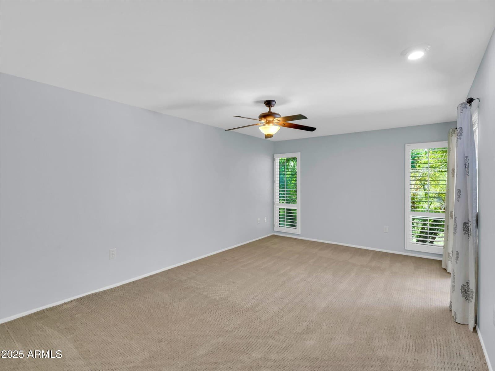 10825 W CARON Drive, Sun City, AZ 85351 — photo 17 of 35