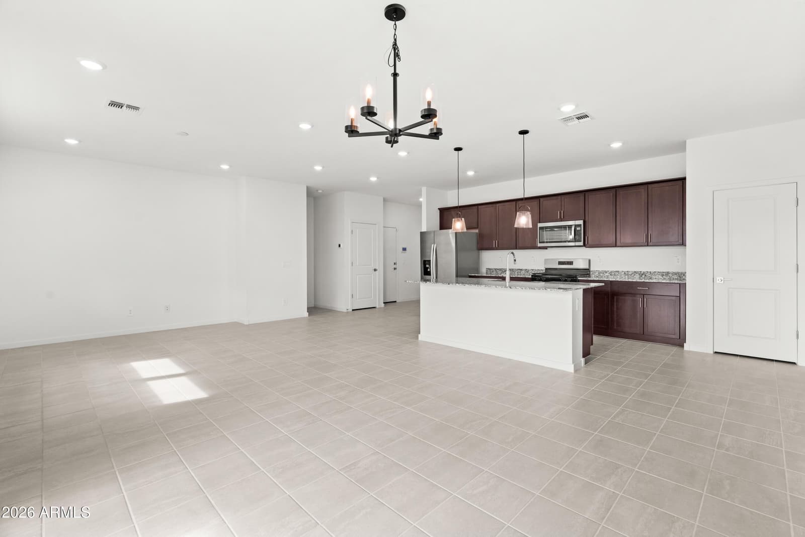 17709 W FORD Street, Goodyear, AZ 85338 — photo 9 of 32