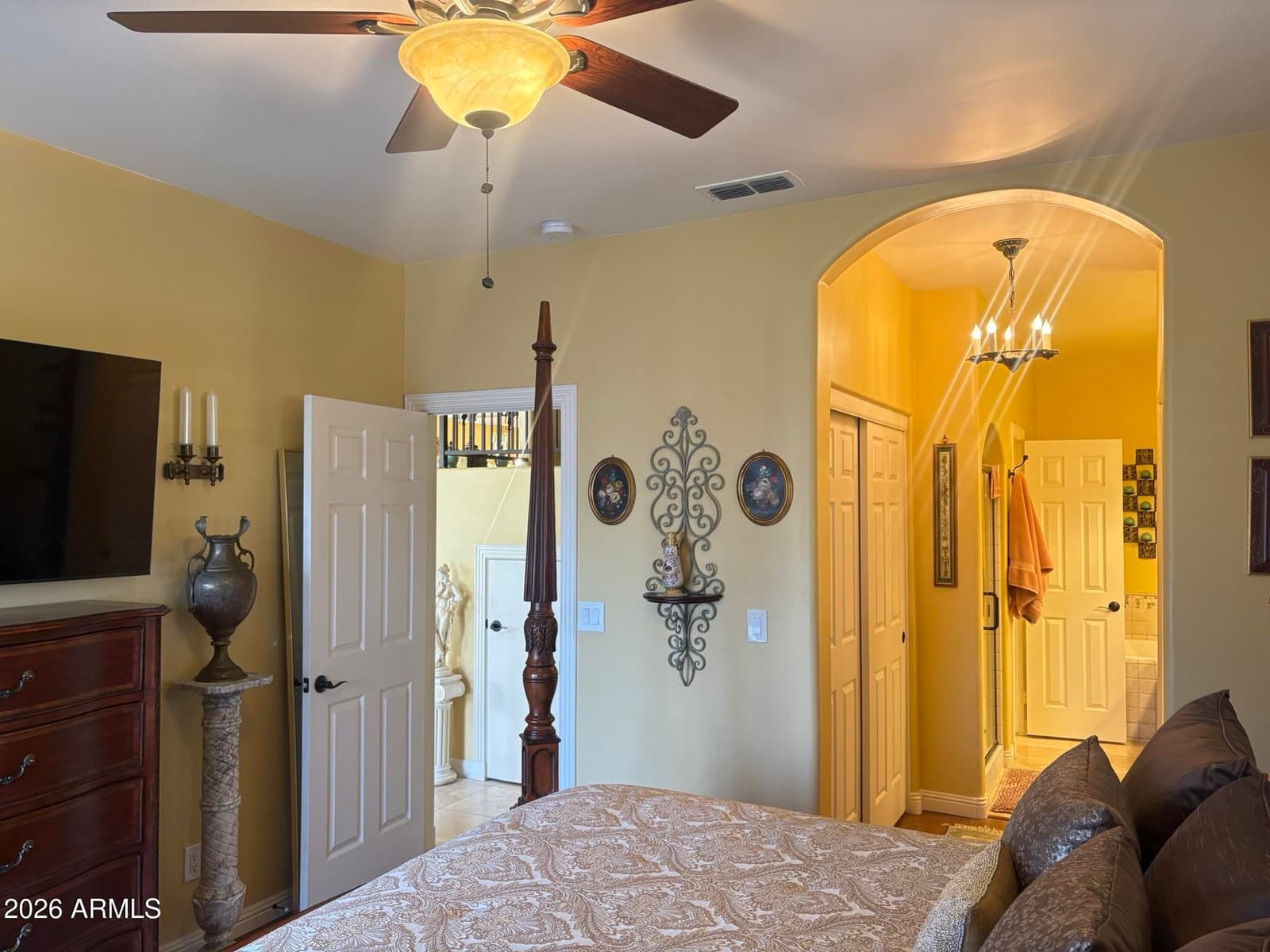 1636 E Villa Theresa Drive, Phoenix, AZ 85022 — photo 18 of 48