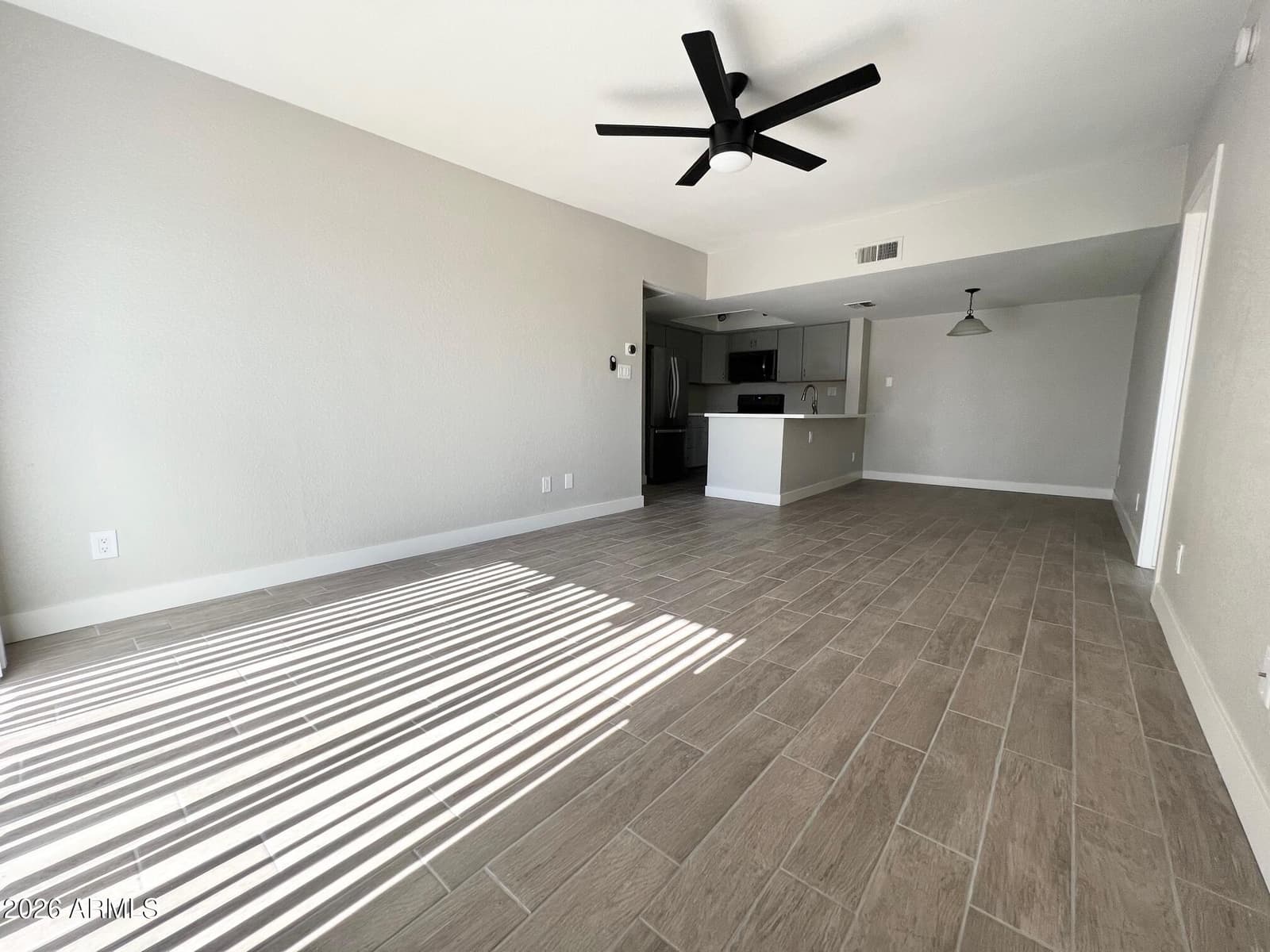 5757 W EUGIE Avenue 2049, Glendale, AZ 85304 — photo 2 of 15