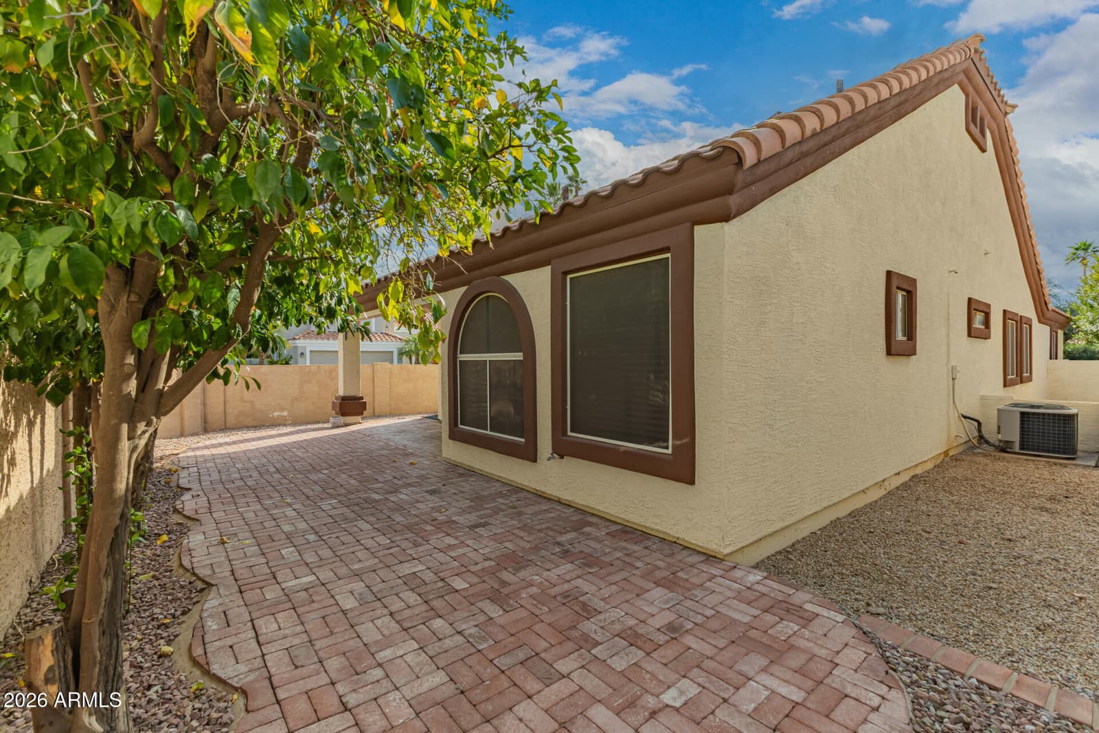 517 S PARADISE Drive, Gilbert, AZ 85233 — photo 37 of 38