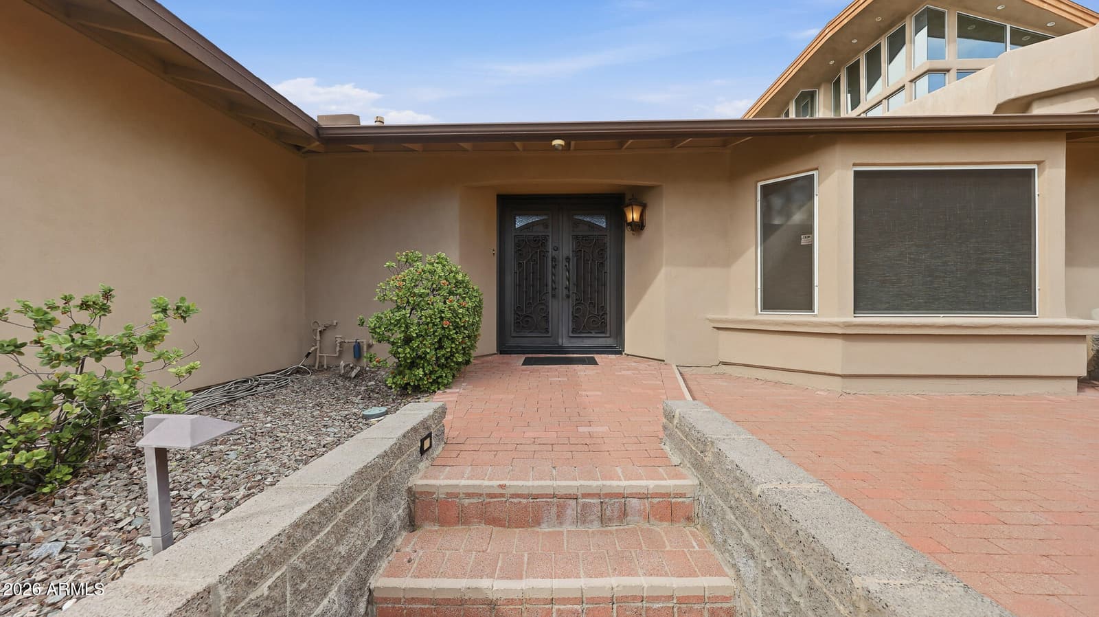 2346 E ORANGEWOOD Avenue, Phoenix, AZ 85020 — photo 3 of 49