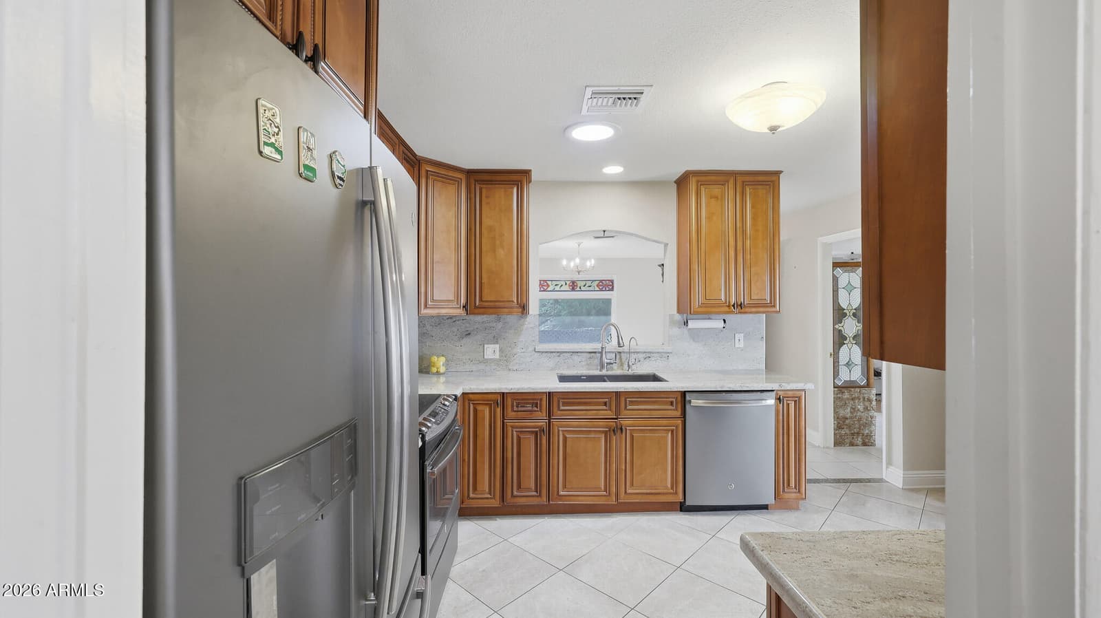 2346 E ORANGEWOOD Avenue, Phoenix, AZ 85020 — photo 15 of 49