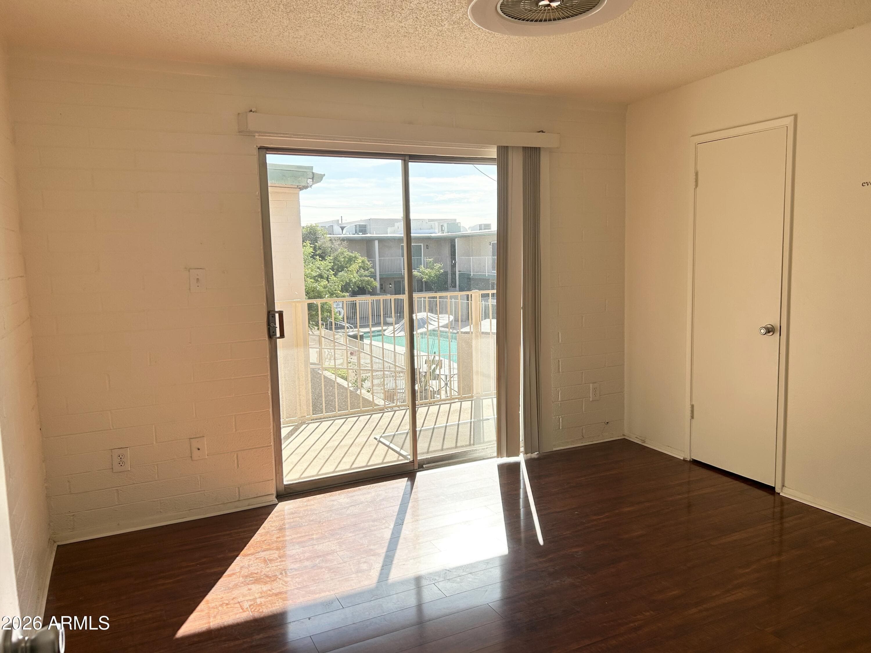 6565 N 19TH Avenue 27, Phoenix, AZ 85015 — photo 7 of 17