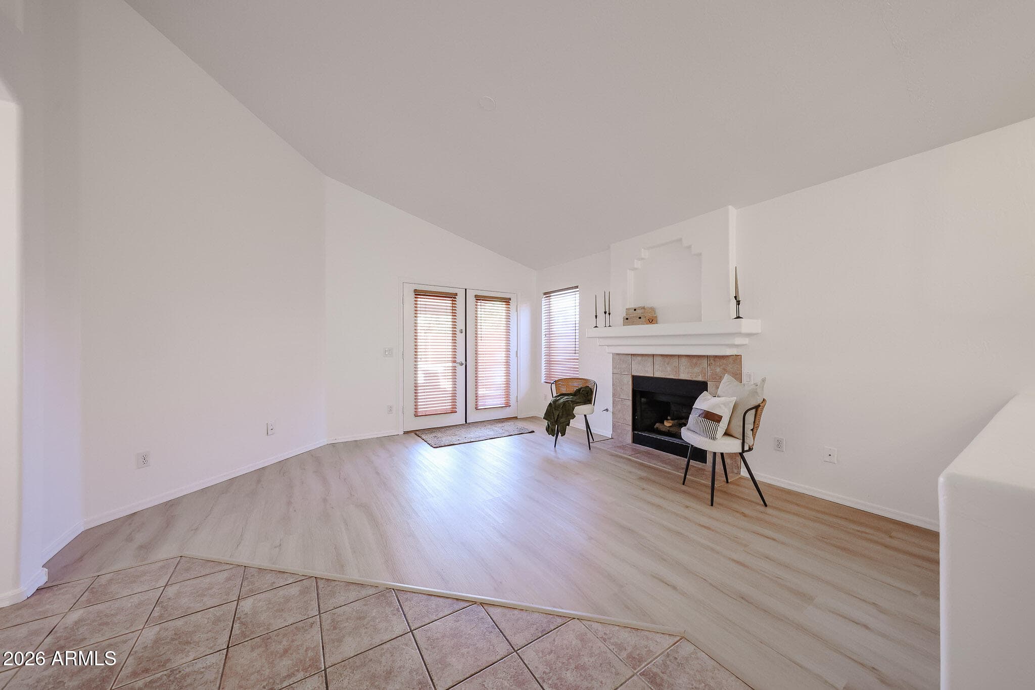 922 E BLACKHAWK Drive, Phoenix, AZ 85024 — photo 19 of 49