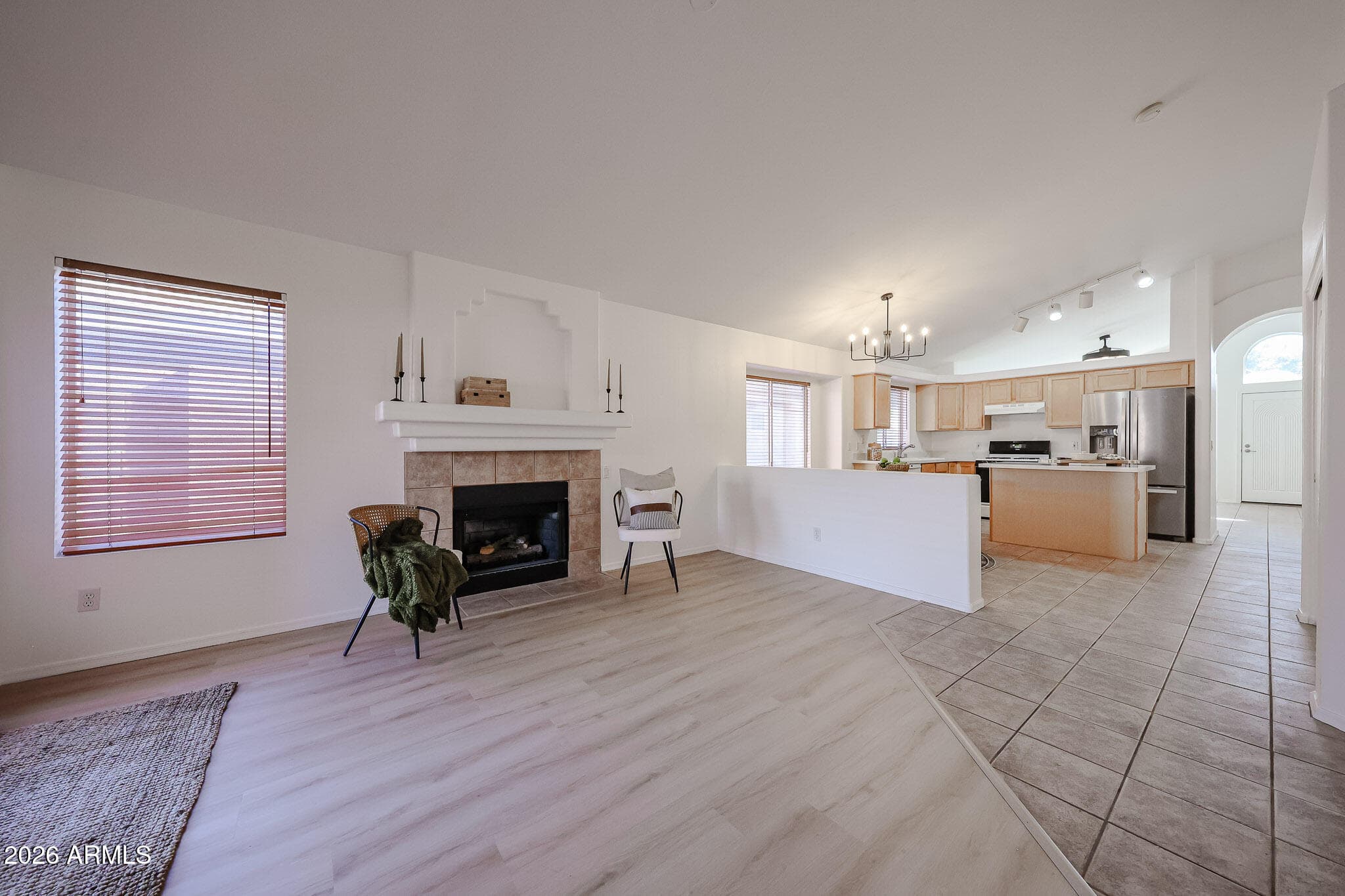 922 E BLACKHAWK Drive, Phoenix, AZ 85024 — photo 21 of 49