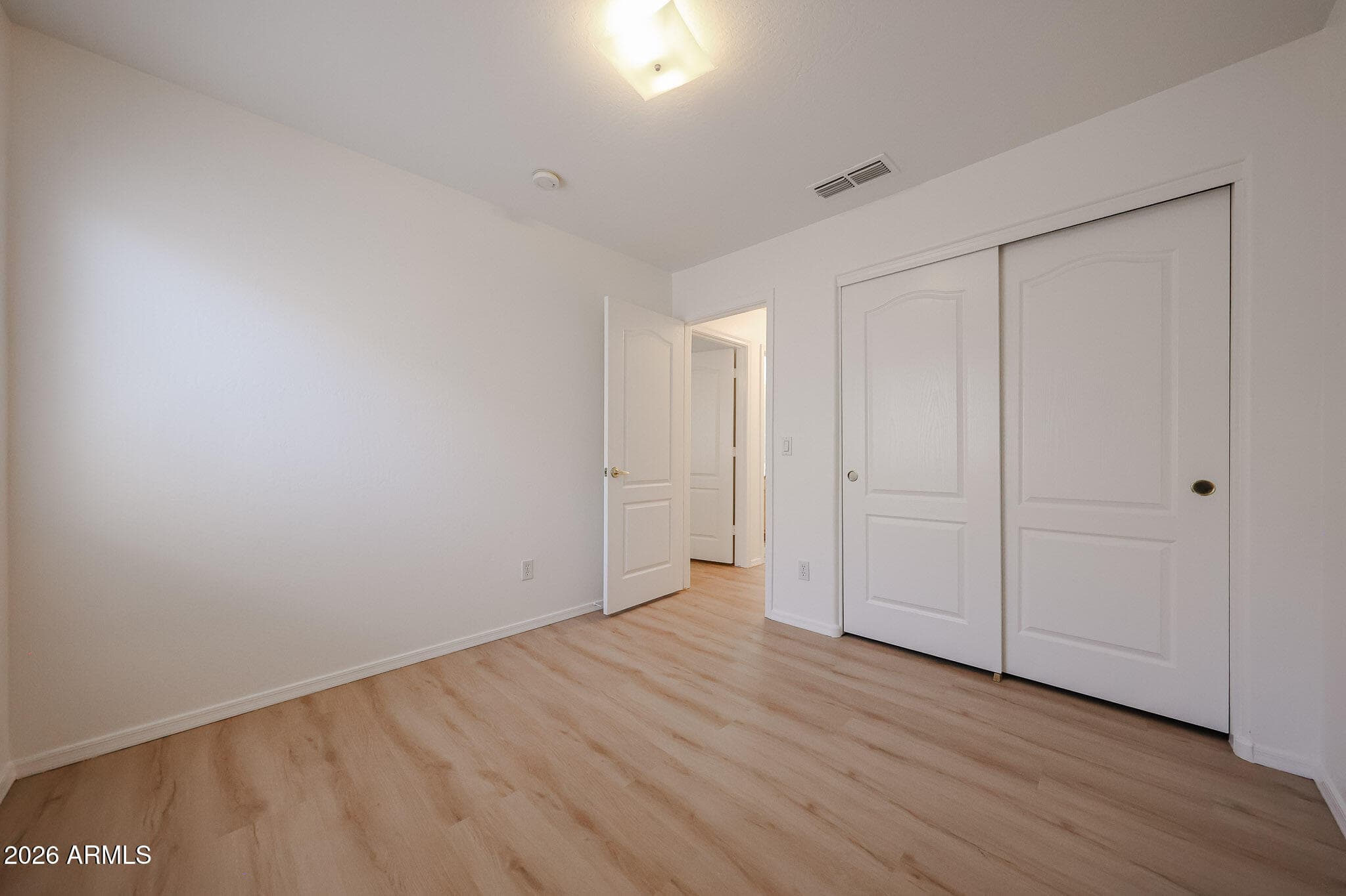 922 E BLACKHAWK Drive, Phoenix, AZ 85024 — photo 26 of 49