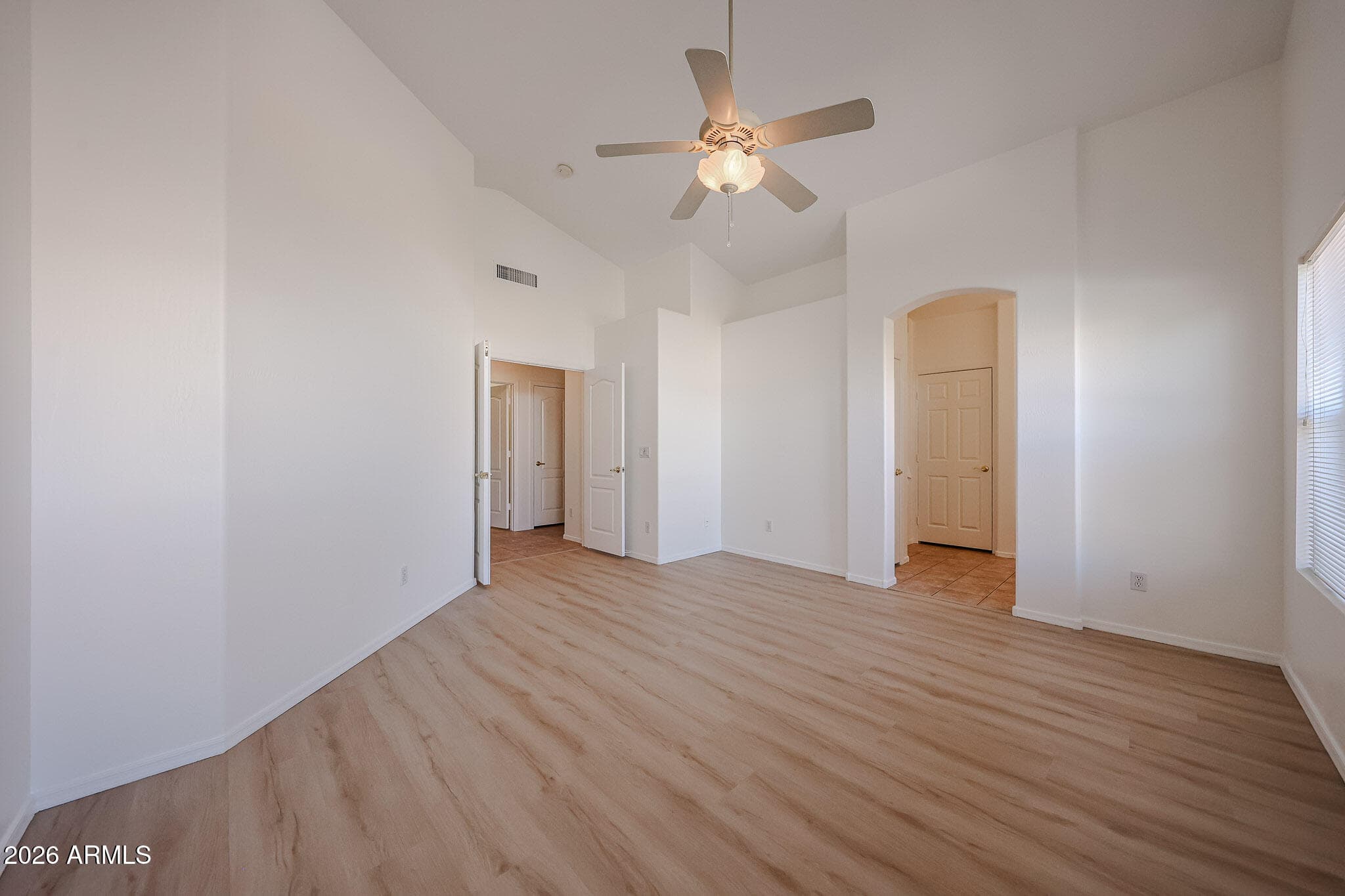 922 E BLACKHAWK Drive, Phoenix, AZ 85024 — photo 34 of 49