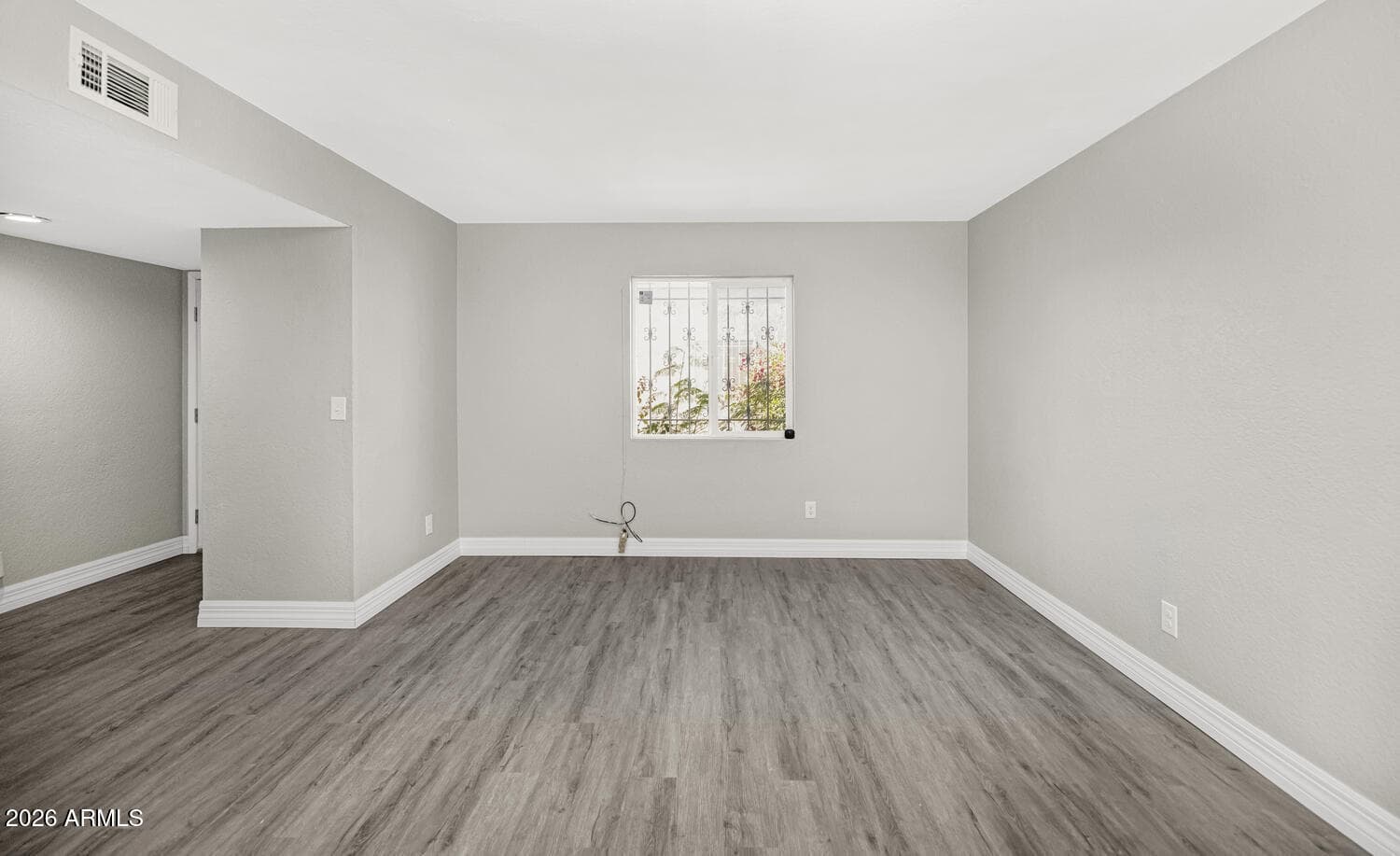 2847 N 46th Avenue 10, Phoenix, AZ 85035 — photo 6 of 20