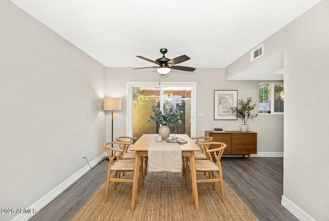 2847 N 46th Avenue 10, Phoenix, AZ 85035 — photo 3 of 20