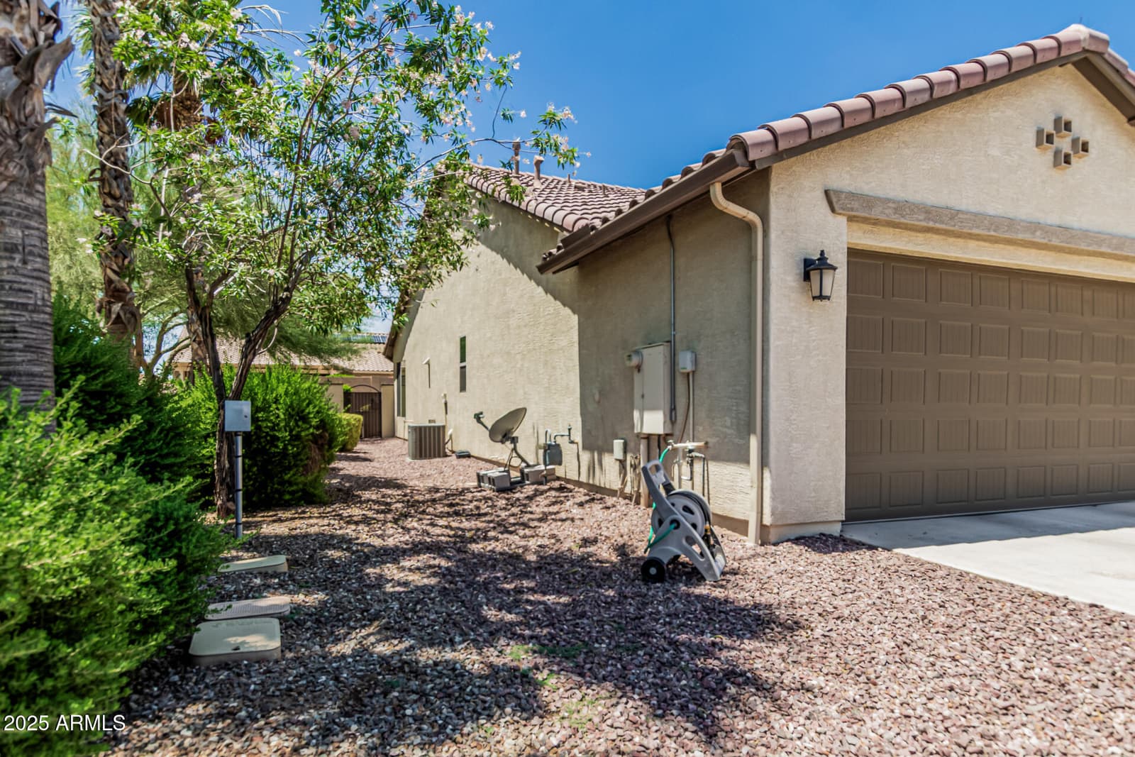 5261 N ARROWHEAD Drive, Eloy, AZ 85131 — photo 36 of 52