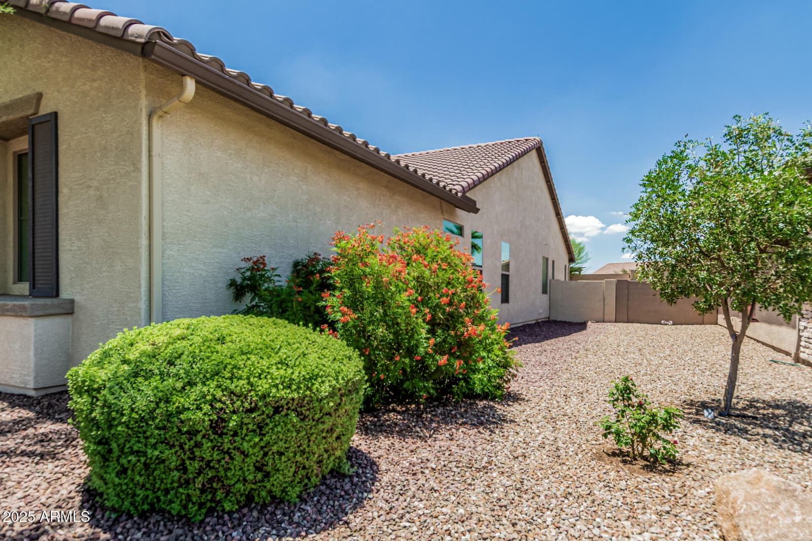 5261 N ARROWHEAD Drive, Eloy, AZ 85131 — photo 37 of 52