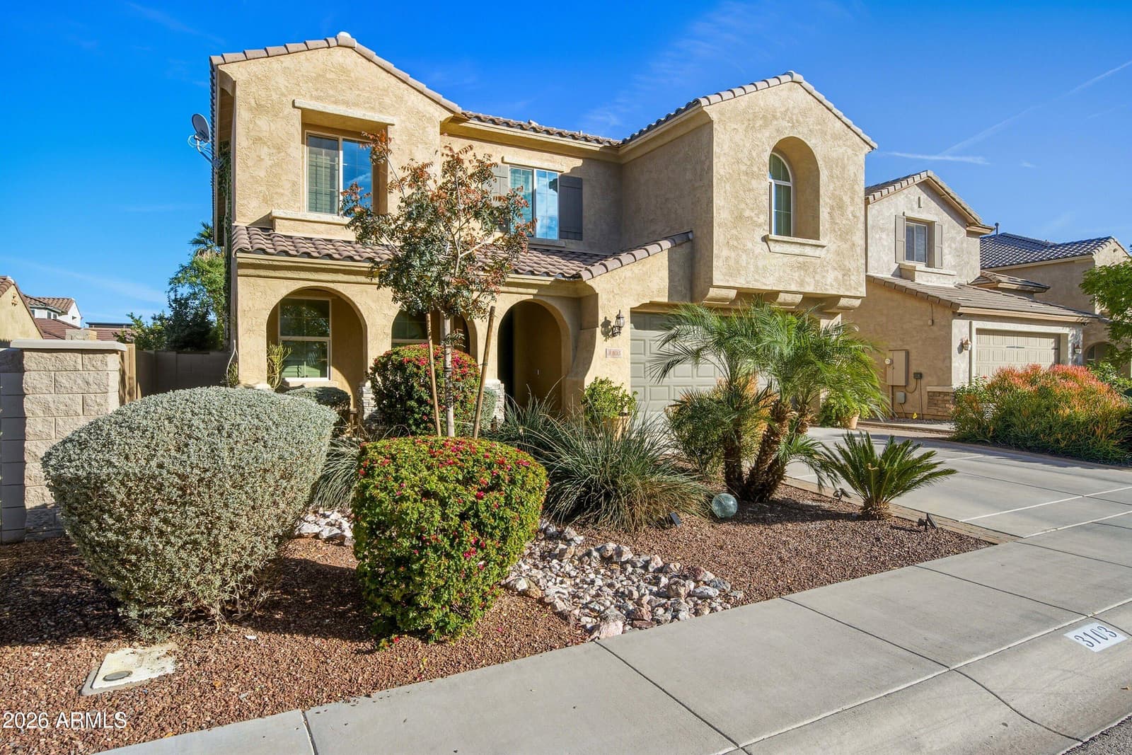 3103 S DAKOTA Place, Chandler, AZ 85248 — photo 2 of 47