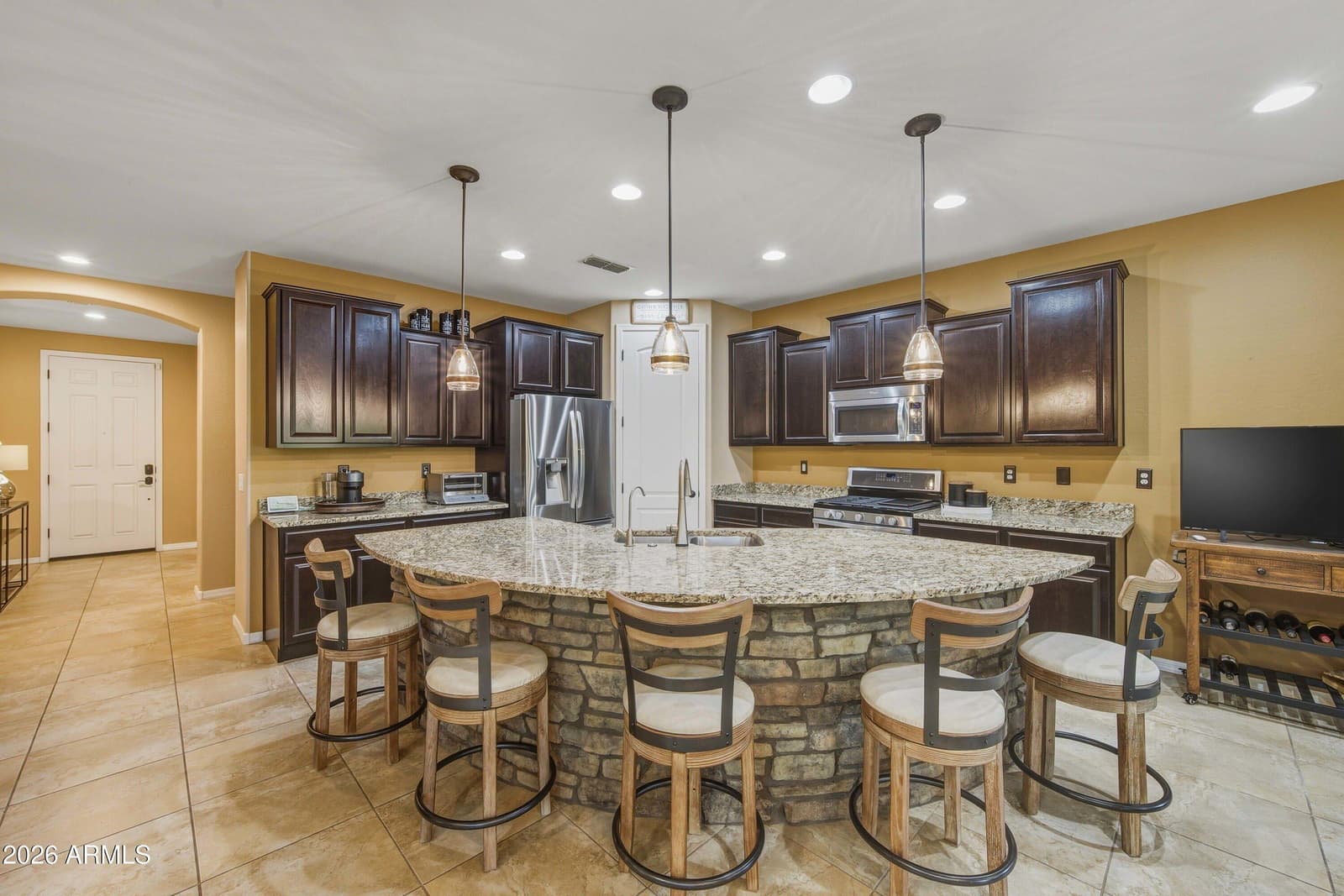 3103 S DAKOTA Place, Chandler, AZ 85248 — photo 10 of 47