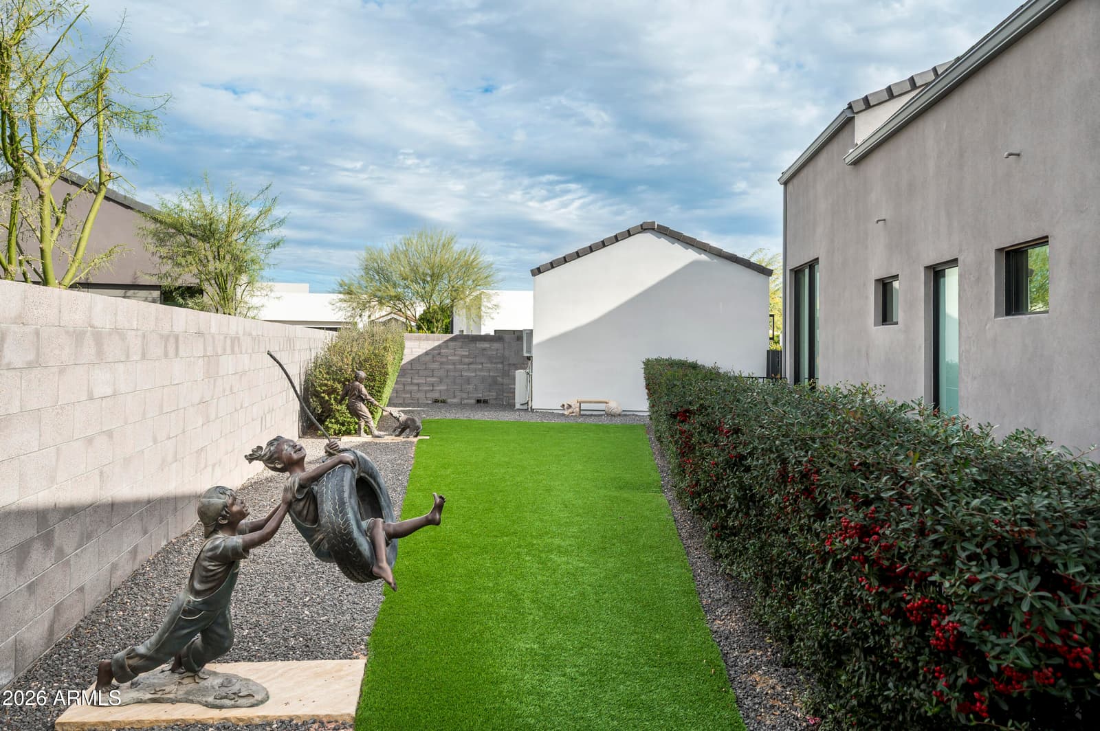 6917 E CACTUS WREN Road, Paradise Valley, AZ 85253 — photo 32 of 38