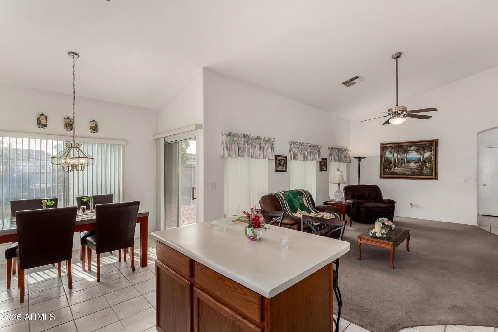14821 W HONEYSUCKLE Lane, Surprise, AZ 85374 — photo 11 of 34