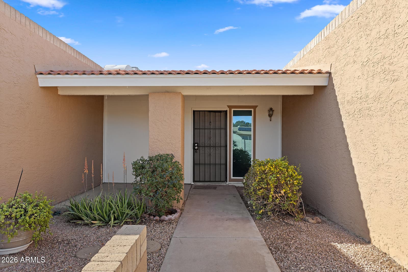 16432 N 45TH Avenue, Glendale, AZ 85306 — photo 4 of 41