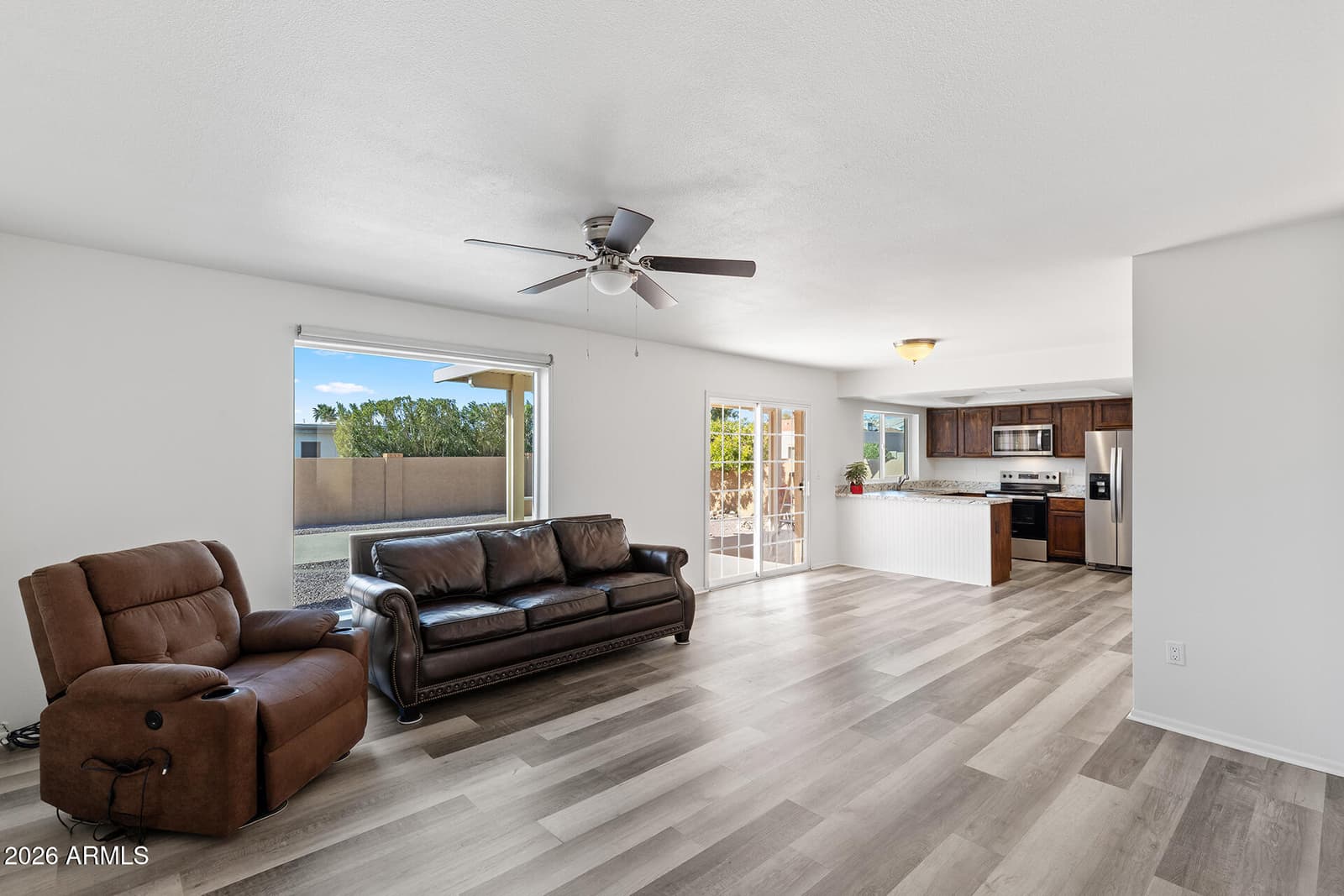 16432 N 45TH Avenue, Glendale, AZ 85306 — photo 9 of 41