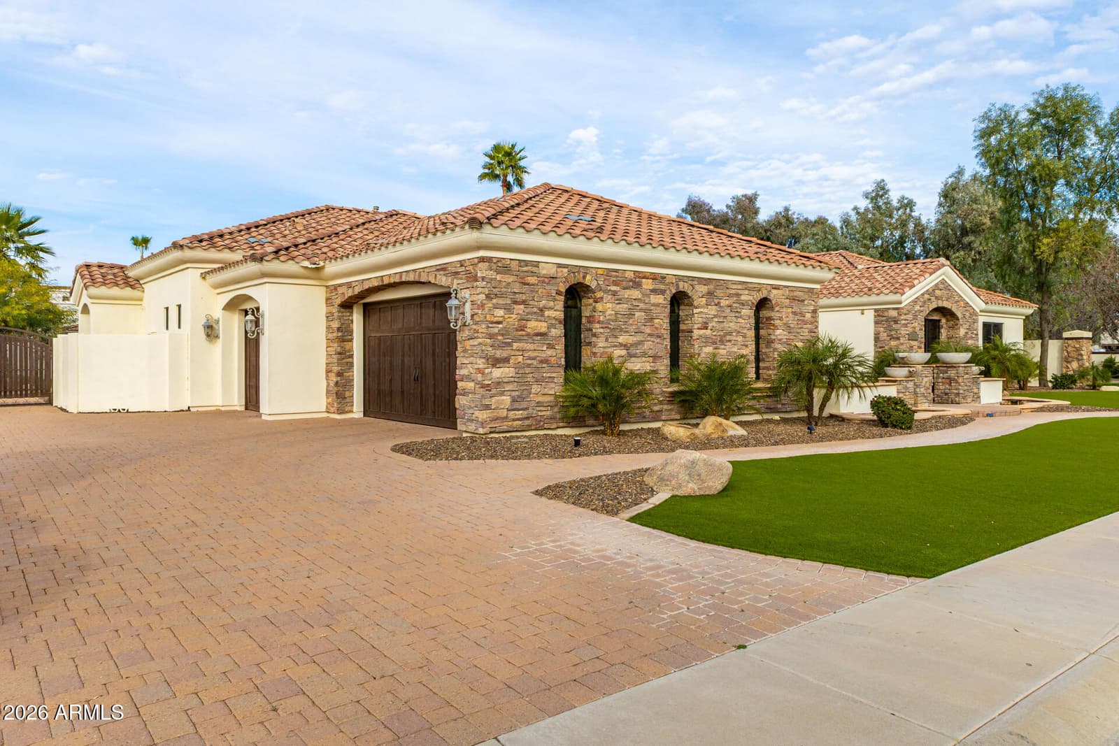 4326 E CAPRICORN Place, Chandler, AZ 85249 — photo 3 of 105