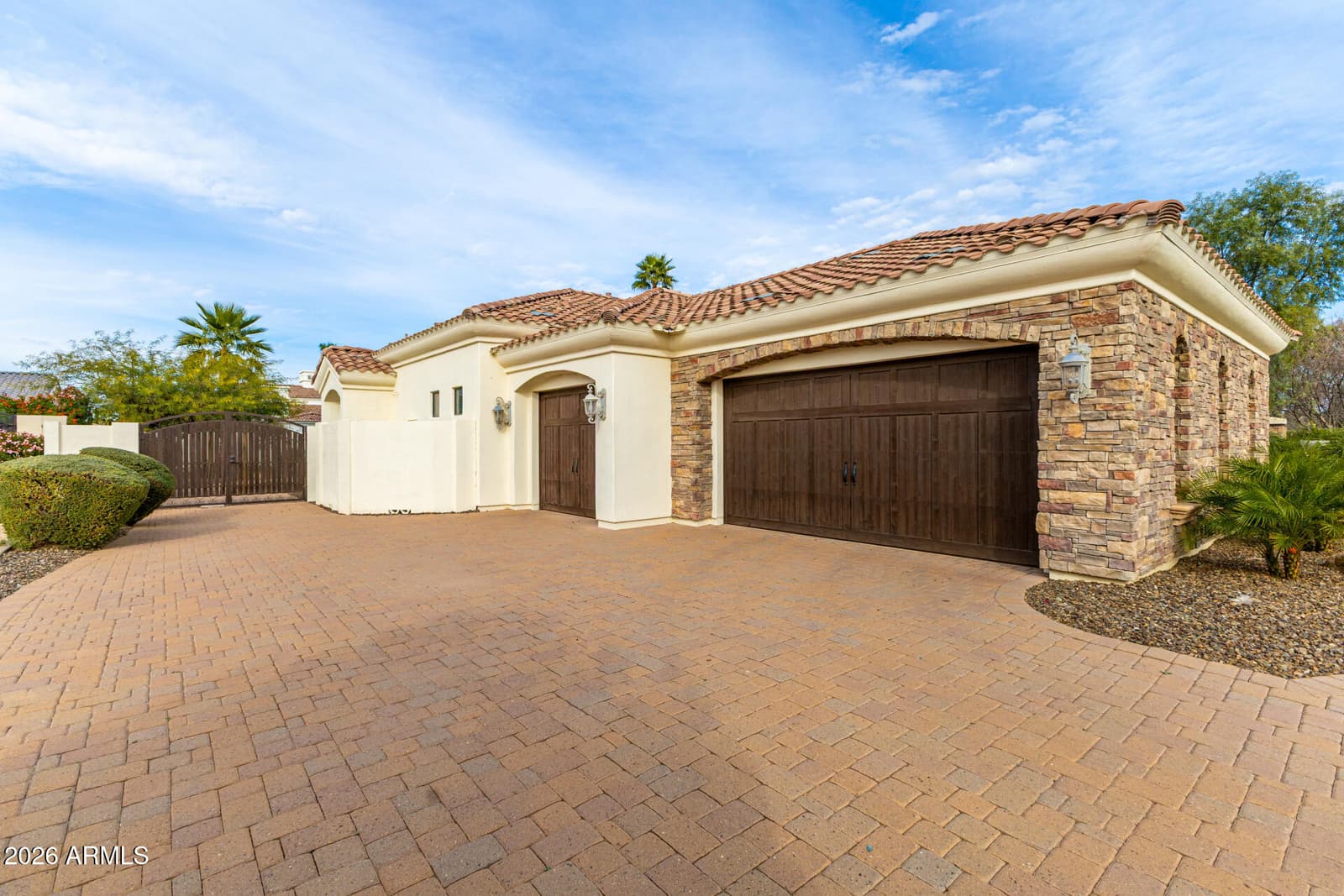 4326 E CAPRICORN Place, Chandler, AZ 85249 — photo 4 of 105