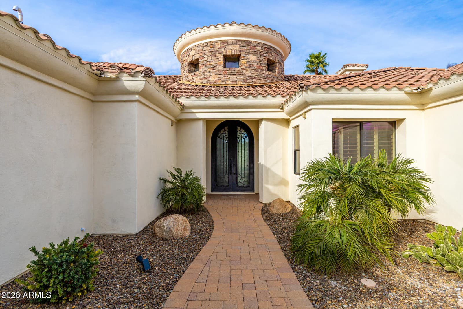 4326 E CAPRICORN Place, Chandler, AZ 85249 — photo 7 of 105