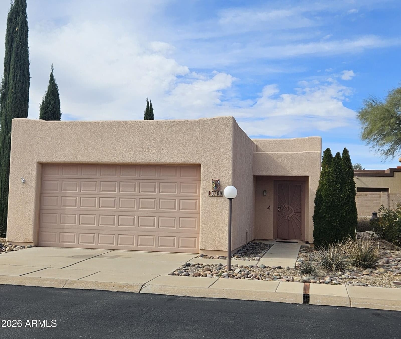 570 S CHASE Street, Sierra Vista, AZ 85635 — photo 2 of 34