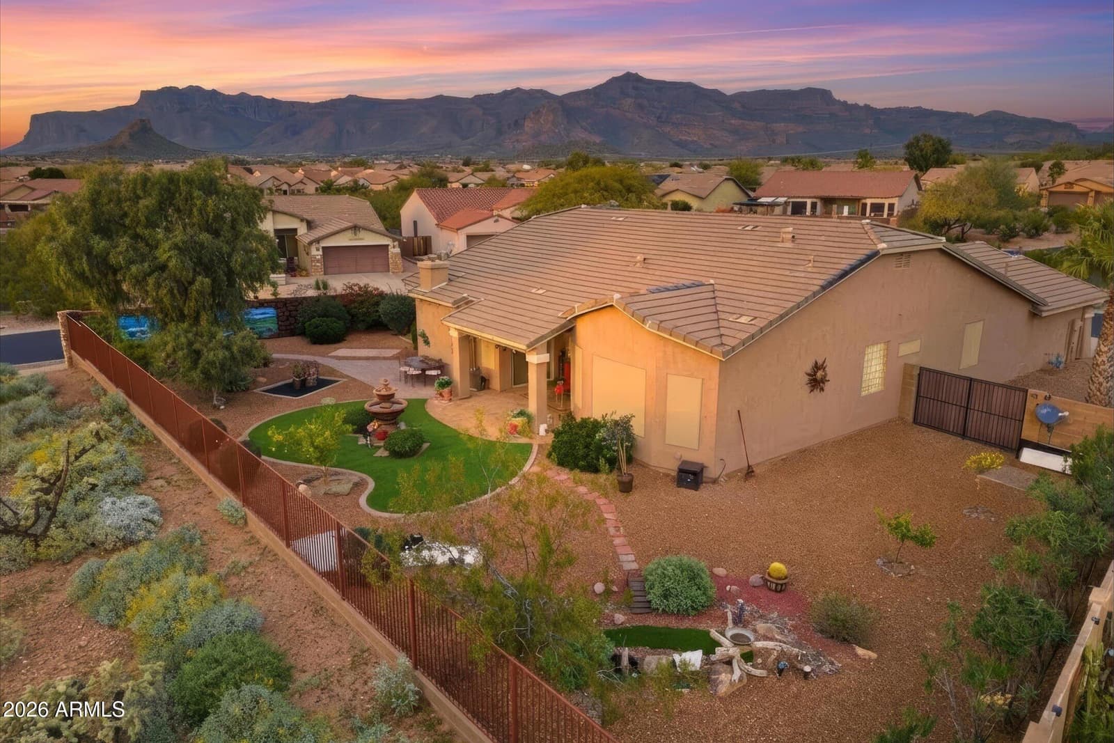 8348 S LUCKY SEVEN Court, Gold Canyon, AZ 85118 — photo 2 of 66