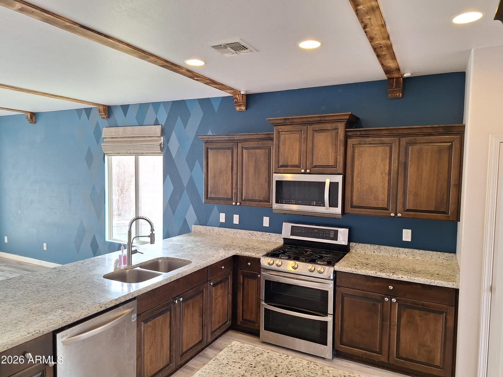 1585 TAFT Avenue, Chino Valley, AZ 86323 — photo 7 of 47