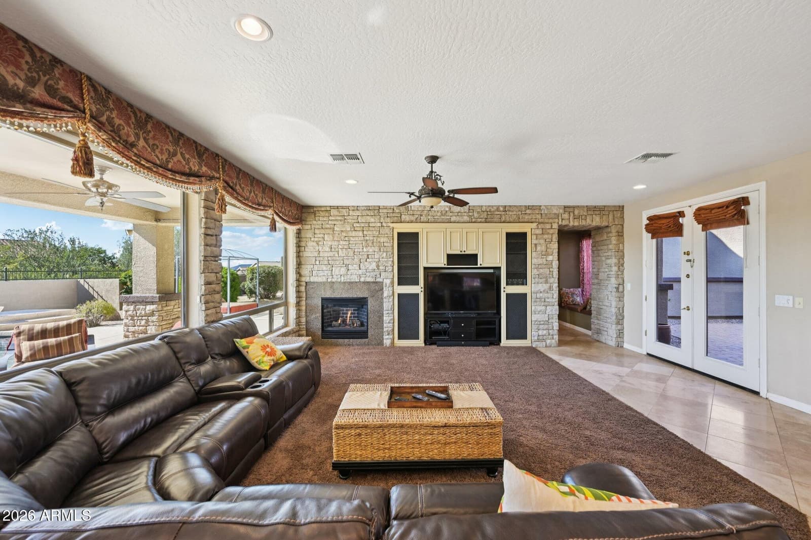 2206 W KELLER Court, Anthem, AZ 85086 — photo 10 of 83
