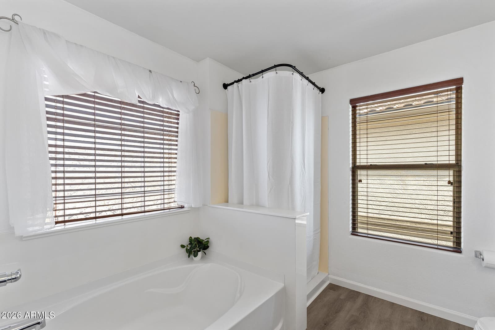 6430 W BARBARA Avenue, Glendale, AZ 85302 — photo 43 of 67