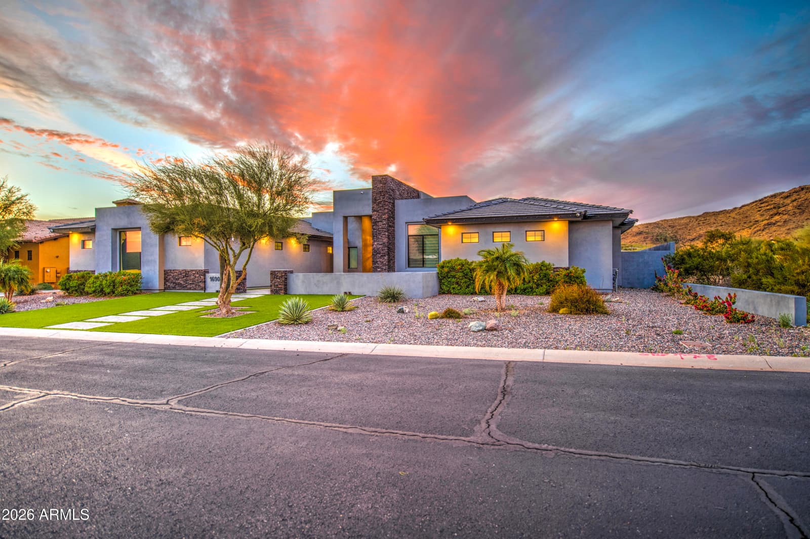 16908 S 31ST Lane, Phoenix, AZ 85045 — photo 9 of 122