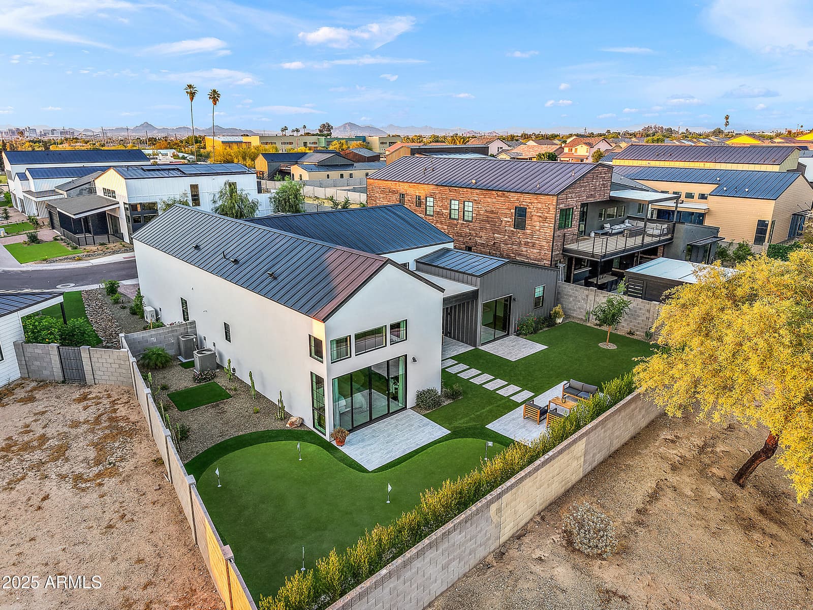 1013 W ARDMORE Road, Phoenix, AZ 85041 — photo 58 of 61