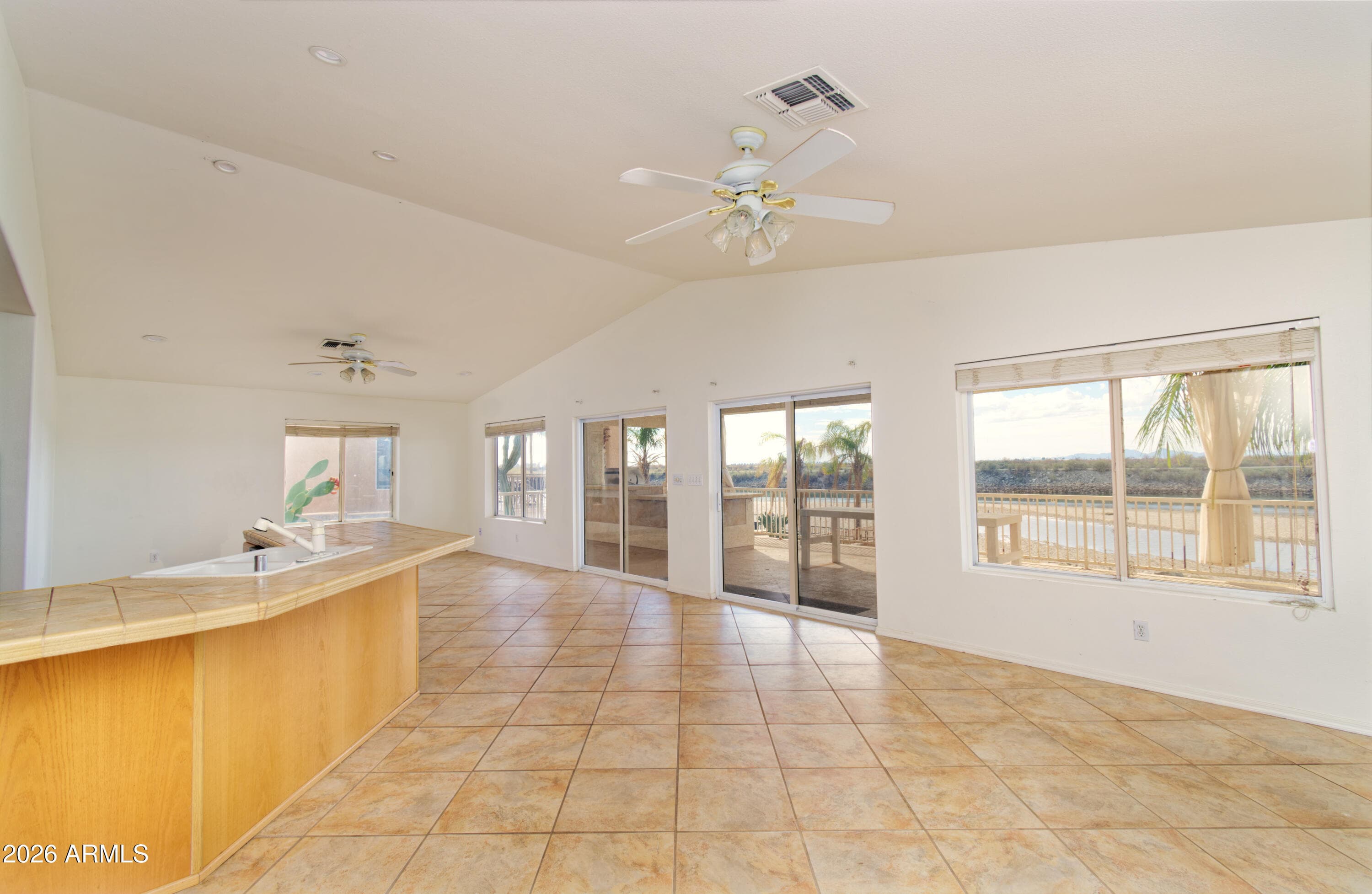 48926 RIVIERA Place, Ehrenberg, AZ 85334 — photo 11 of 37