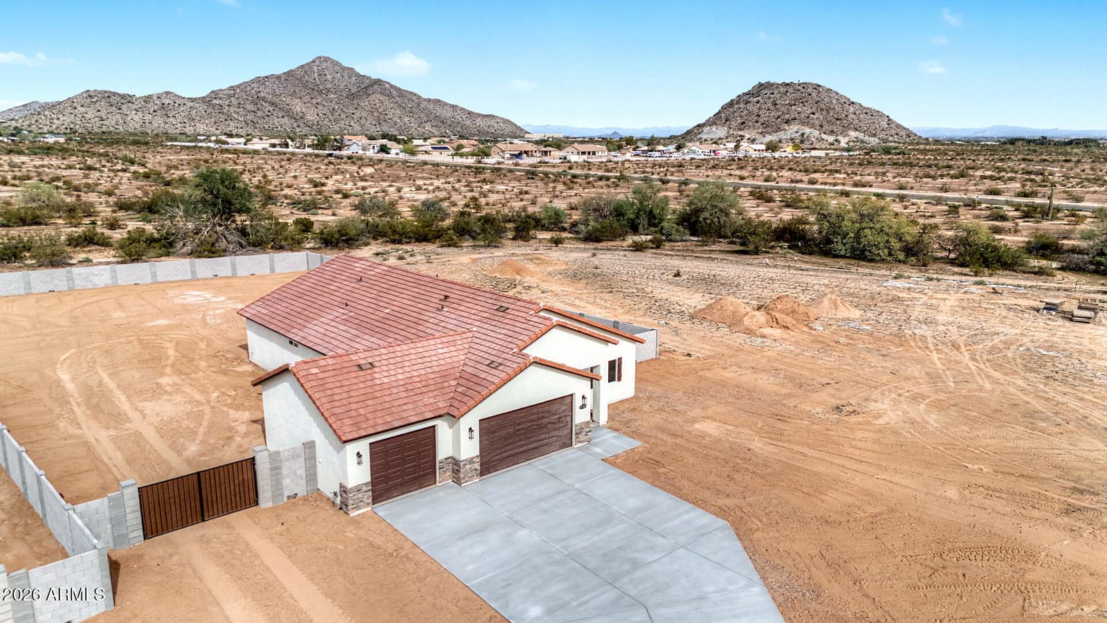 9786 W APPALOOSA Trail, Casa Grande, AZ 85194 — photo 5 of 49