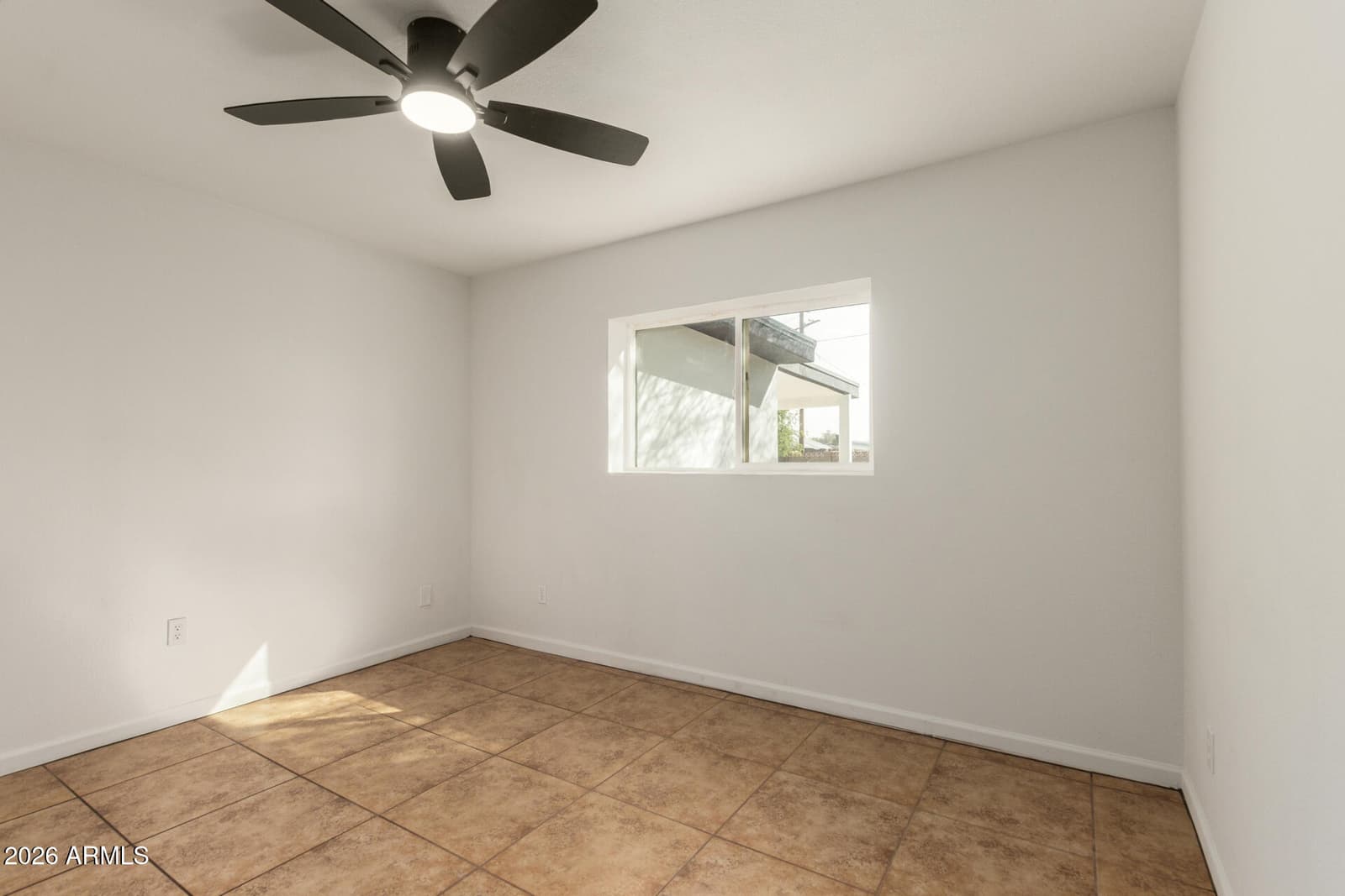 7715 W CRITTENDEN Lane, Phoenix, AZ 85033 — photo 17 of 30