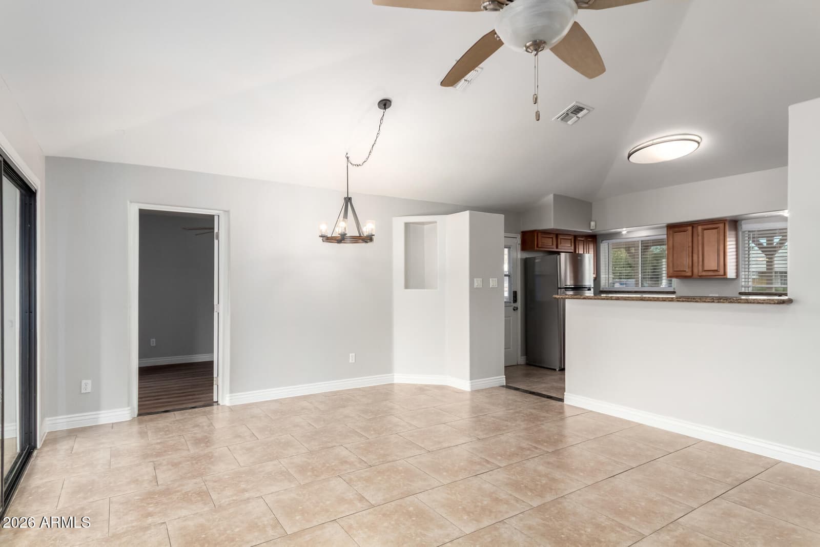 4637 E GRANADA Road, Phoenix, AZ 85008 — photo 7 of 30